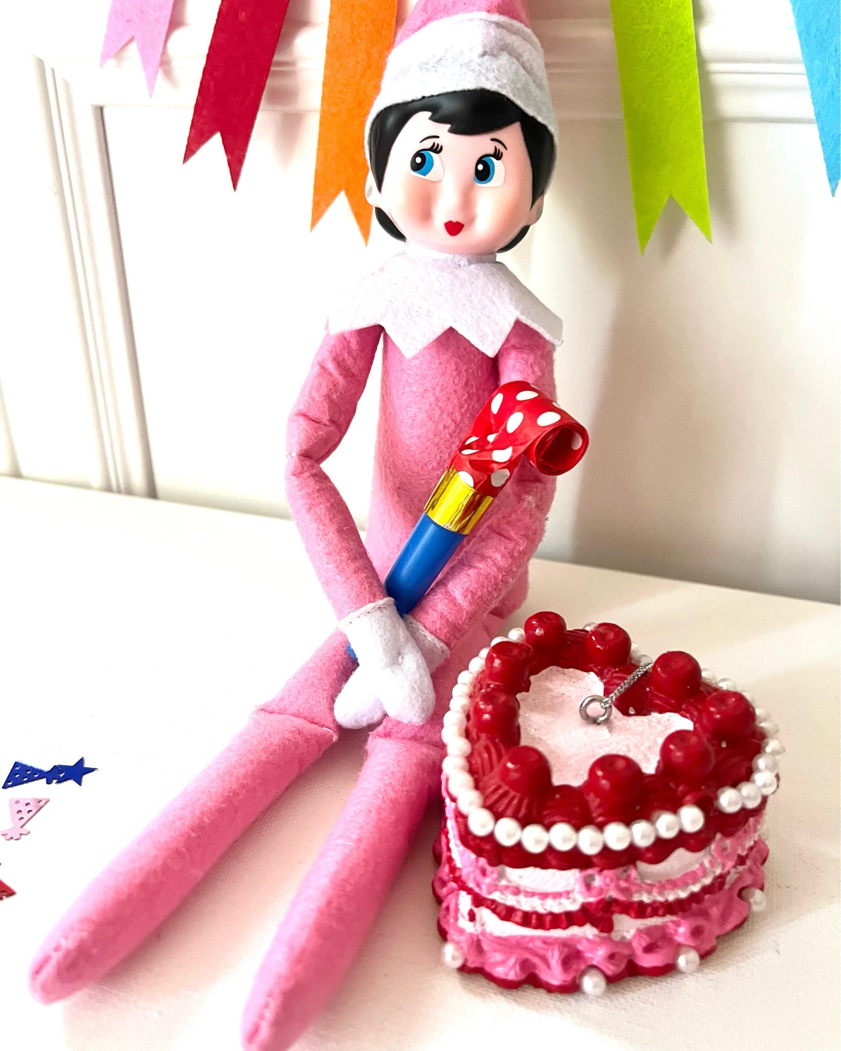 CELEBRATE! 💖❤️🎄🎂
… Celebrating takes the cake!

Shop Elf Adventure Set at The Sunny La La (www.thesunnylala.com), or shop tiny accessories here (make sure you see the rest of the Elf SZN Assists collection too)!

Make sure to check out the rest of this ‘Elf SZN Assists’ collection for more ideas!

This post and this account have no affiliation with the official red elf brand .

#LTKHoliday #LTKKids #LTKSeasonal