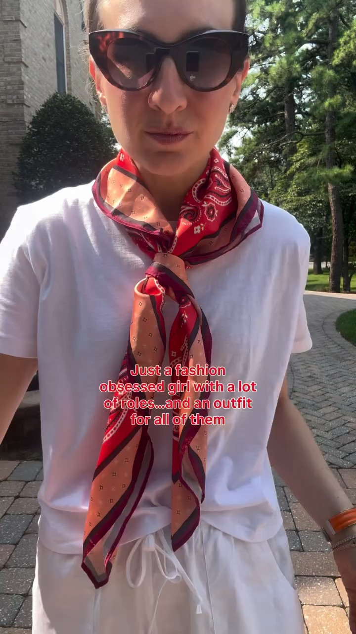 Sometimes getting dressed is just what you need! I refuse to let my mood or energy level dictate my style. The answer? Keep easy accessories on hand to jazz up an all-neutral base. Today, it was the bandana silk scarf for me. ✨

#EverydayStyle #Over40Style #PersonalStyle #OutfitInspiration #WomenWhoStyle