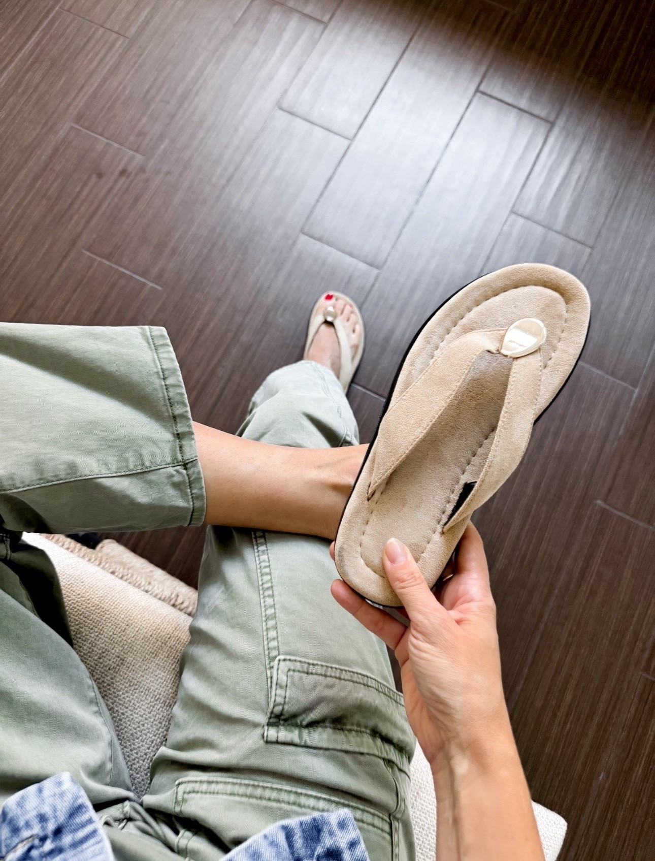 The cutest suede flip flops size 6 I’m normally a 5 and these fit perfect 

#LTKStyleTip #LTKSeasonal #LTKShoeCrush