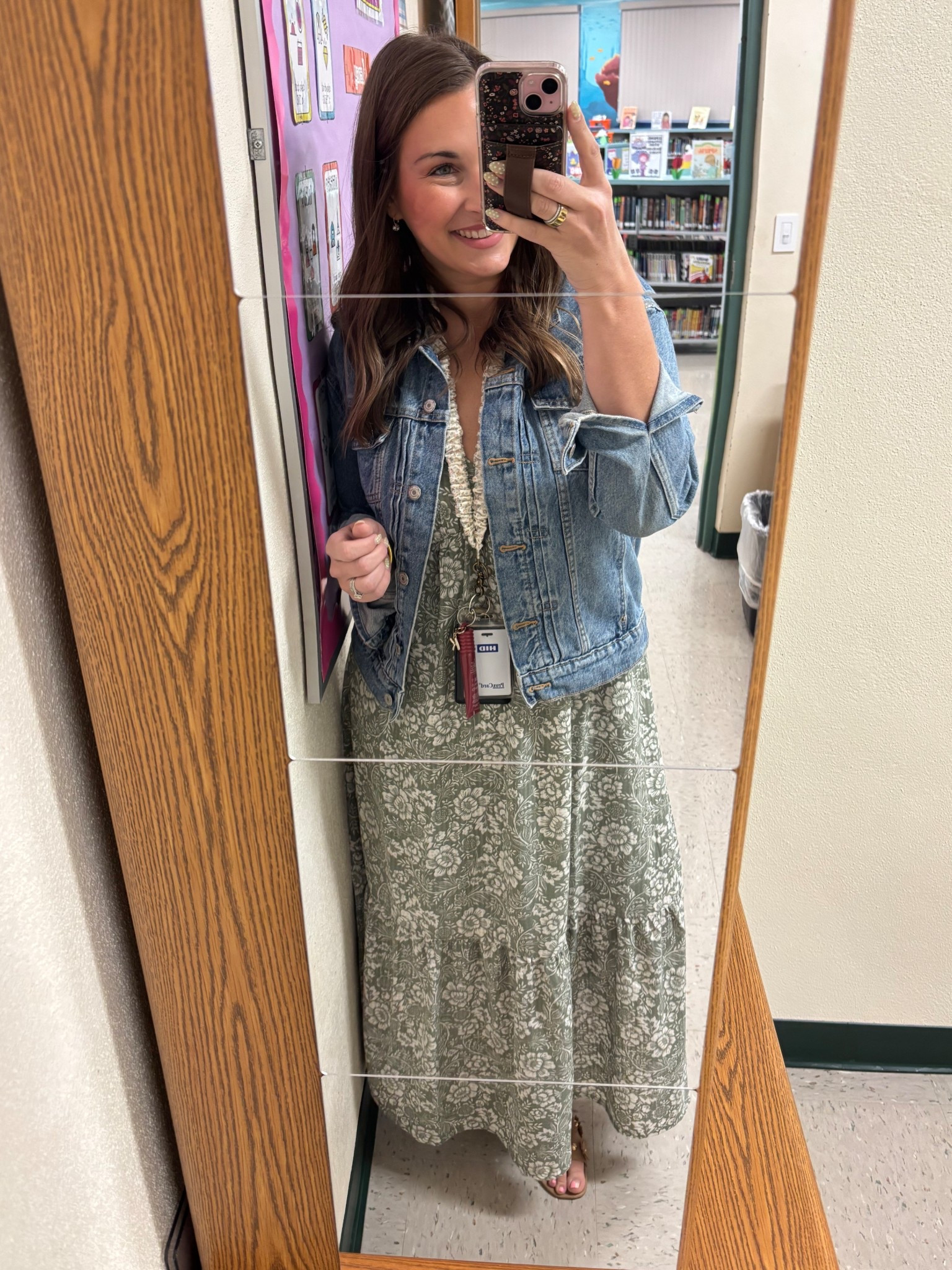 Looooving this dress from @Target and it’s on sale right now! Super easy & comfy for a spring dress 

TTS- medium 

#LTKootd #LTKgrwm #LTKTravel