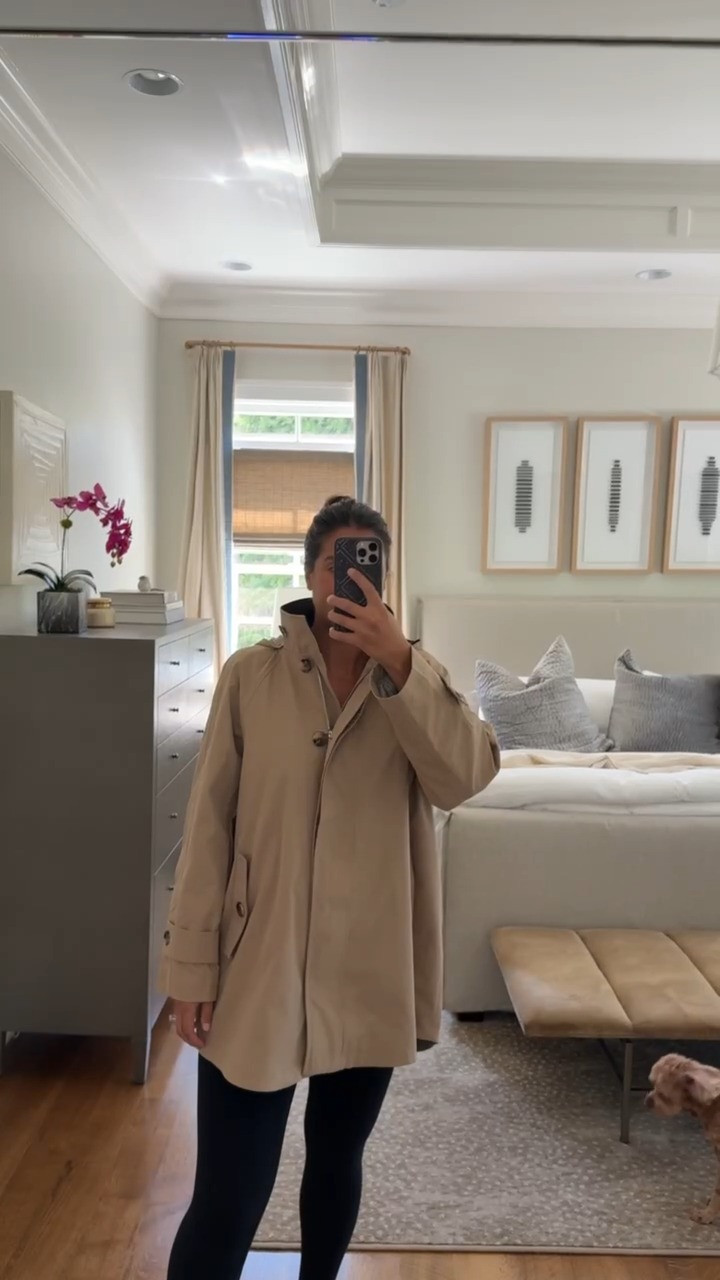 Sam Edelman rain coat & has a hood!

ordered a size medium & its on sale now!

fall coats, coats, rain coat, rain jacket, fall, fall fashion, nordstrom, n sale, n sale finds, nordstrom sale, boy mom, grace white

#LTKgrwm #LTKootd #LTKSeasonal
