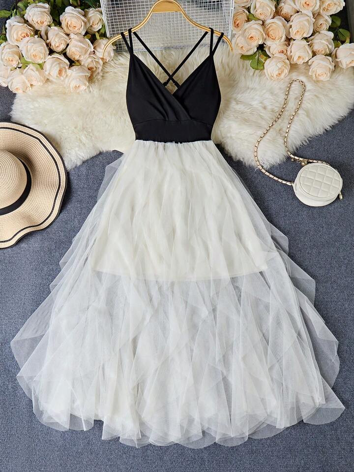 Franclia Women's V-Neck Mesh Elegant Mid-Length Dress For Valentine's Day | SHEIN