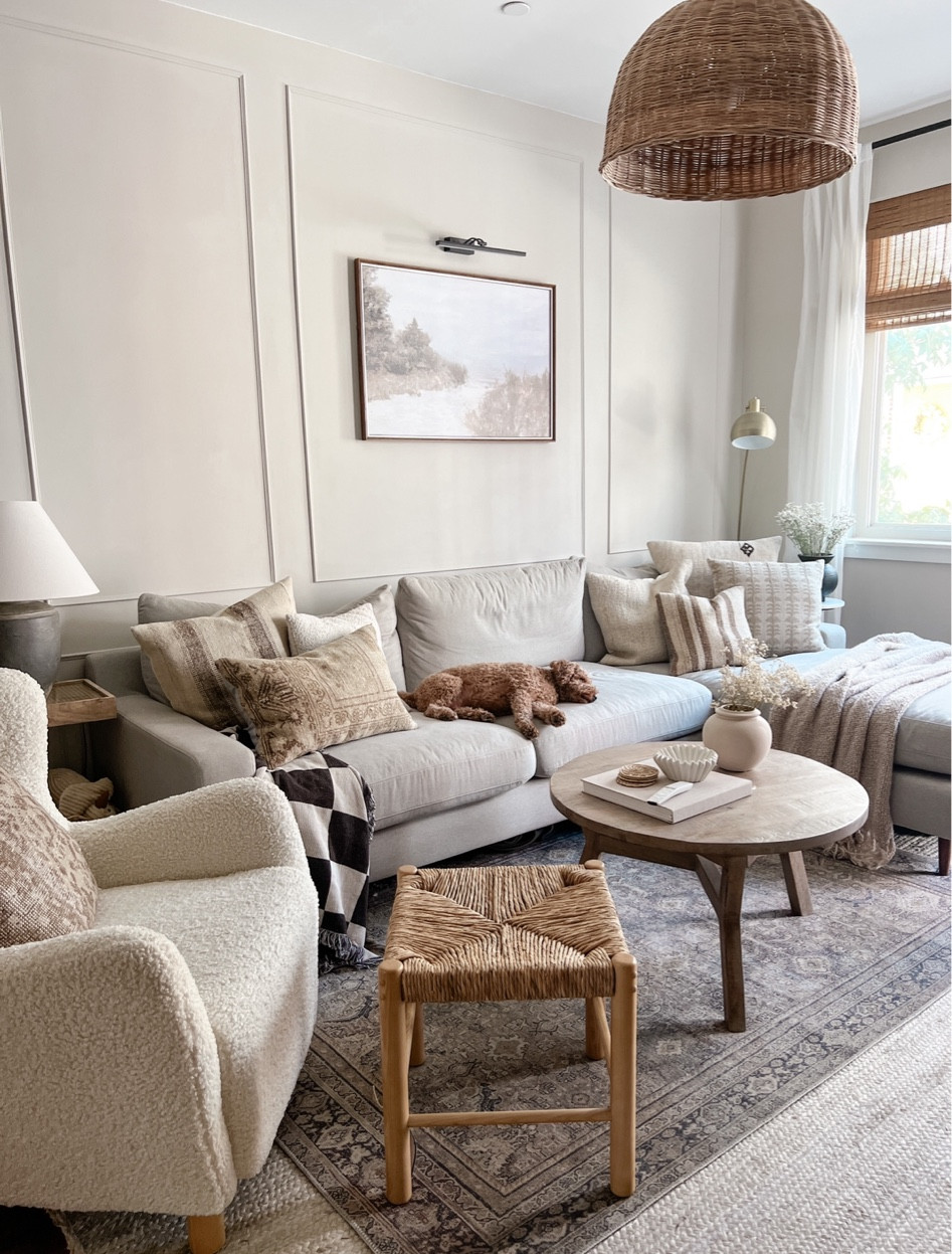 My favorite amazon home finds from June: this $65 framed art paired with this $30 art light 

#LTKFind #LTKhome #LTKunder100