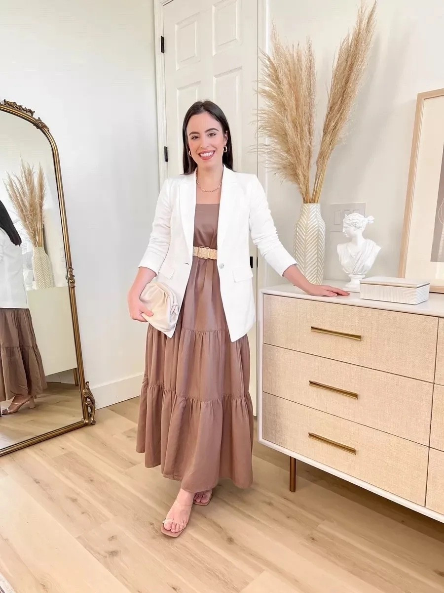 Looking for a dress that actually works for both brunch and the office? This tiered dress is it! Style it on its own or layer a white blazer over it for those days when you want to look a little more polished and put-together.

versatile dress, summer dress, Amazon fashion, work to weekend, braided belt, leather clutch, elevated style

#LTKootd #LTKPetite #LTKU