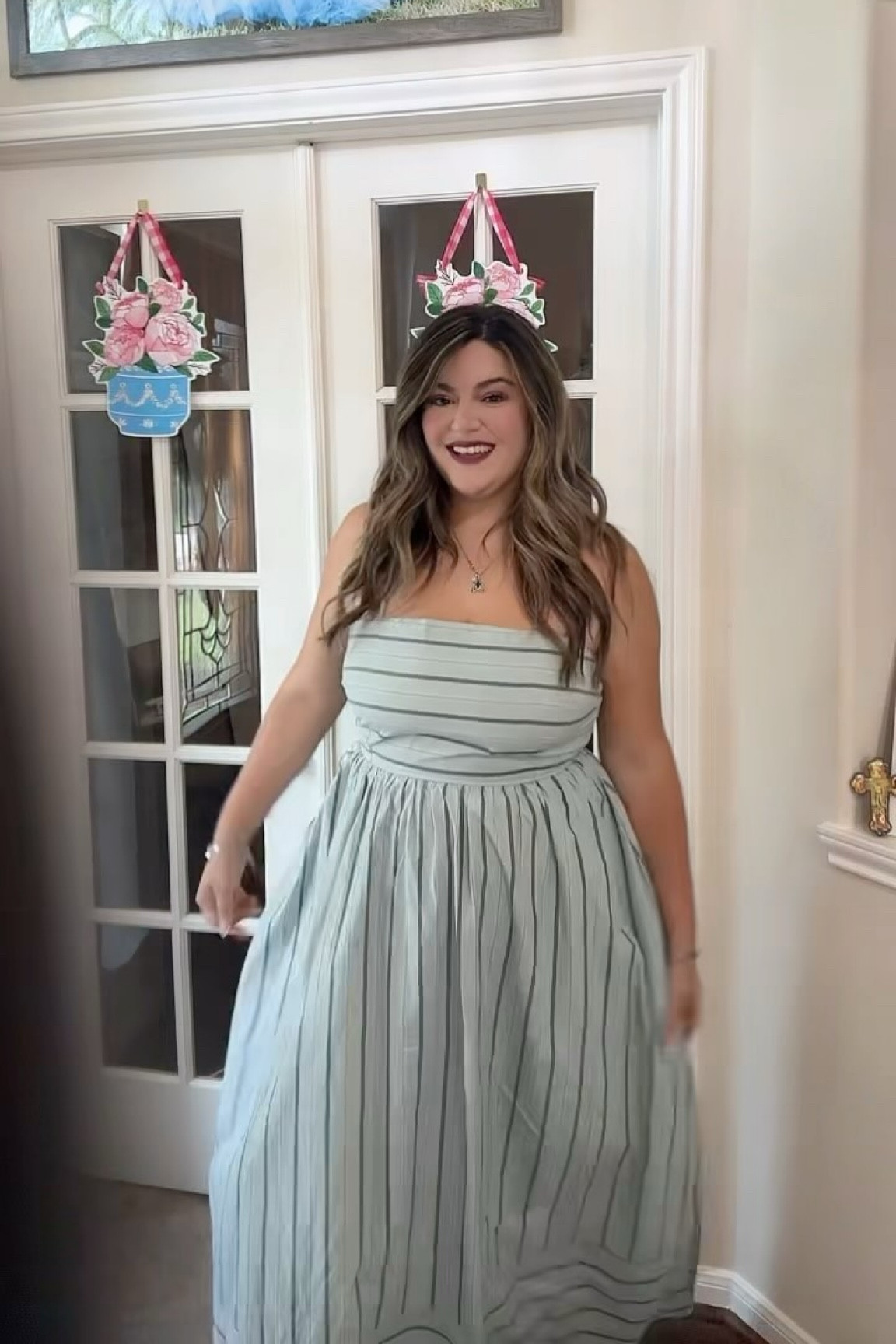 You’re not gonna want to miss this perfect transition maxi dress for the Texas fall. I love how and simple it can be dressed up or down.  And the material is so comfortable. 

They even have a pink version that is beyond sweet 
I have been on the hunt for all the comfortable dresses for this fall and yes, I may pair it with a jean jacket. And for all the toddler moms, yes it does have pockets so we can fill them with all of the unnecessary things our toddlers want us to hold. 

Comment shop below for the link 

#houstontx #thewoodlandstx #thewoodlandsmoms #marriagehumor #disneylife #momlife #sahm #momootd #fallootd #falloutfits #wfhm #amazonootd #amazonfinds #amazonfashion #amazonprime #amazonwomens
