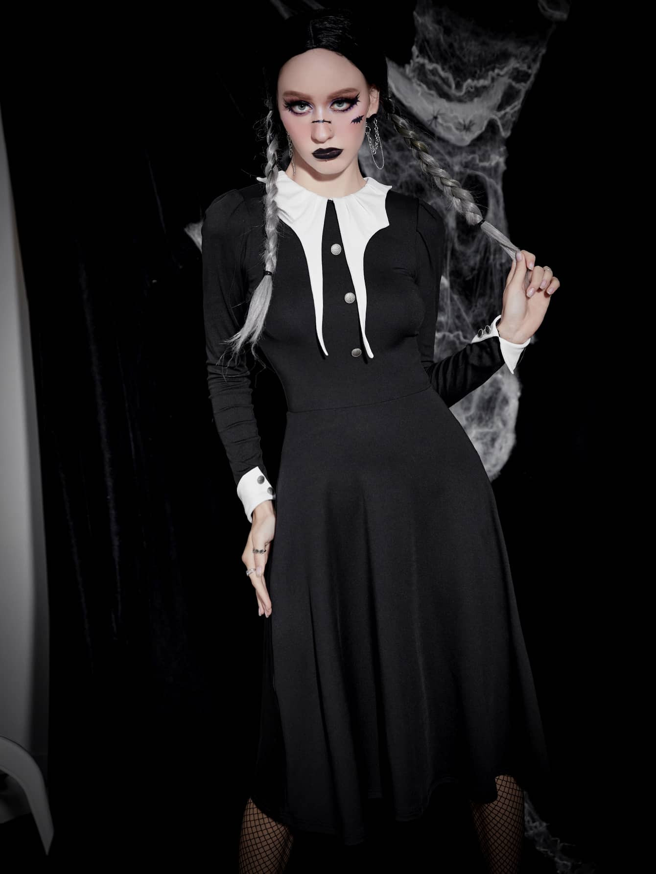 1pc Contrast Collar Button Front Dress | SHEIN