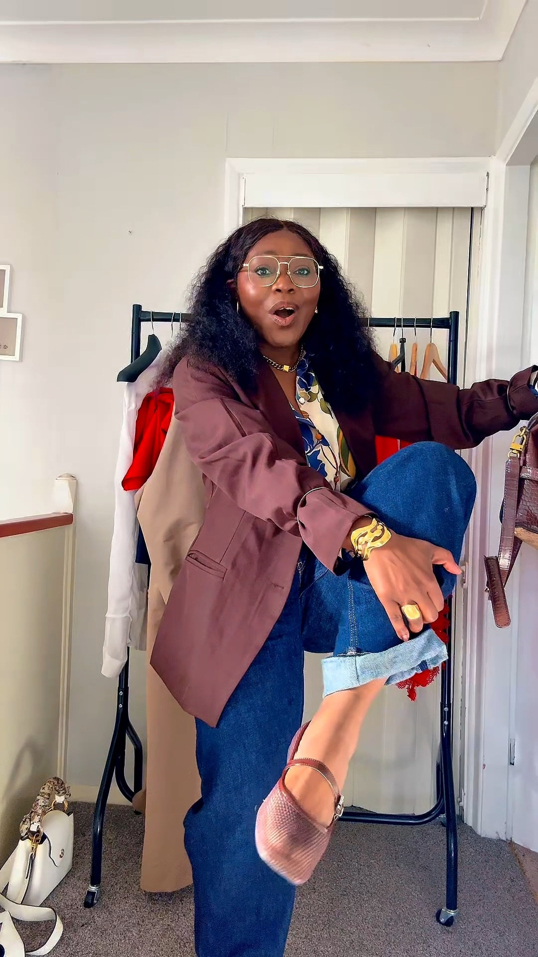 Quick doing OOTD styling barrel jeans and blazer 

#LTKspring #LTKuk