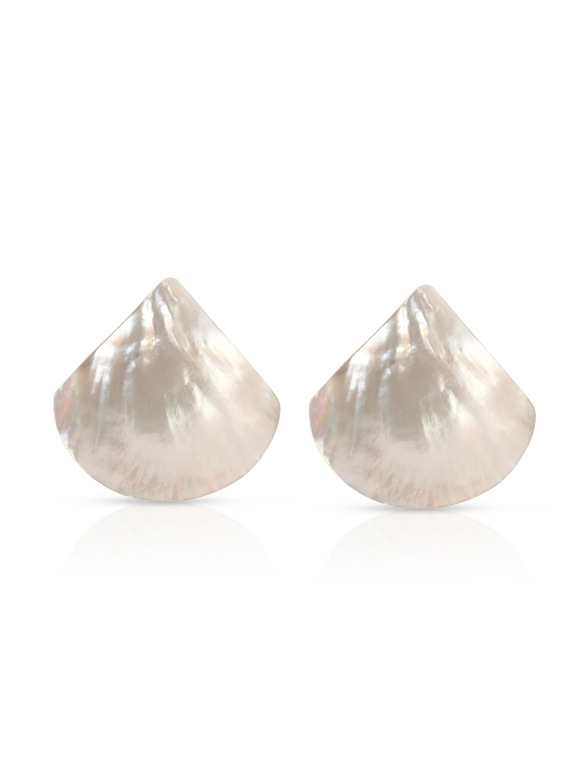 Rising Tide Pearl Studs | Ettika