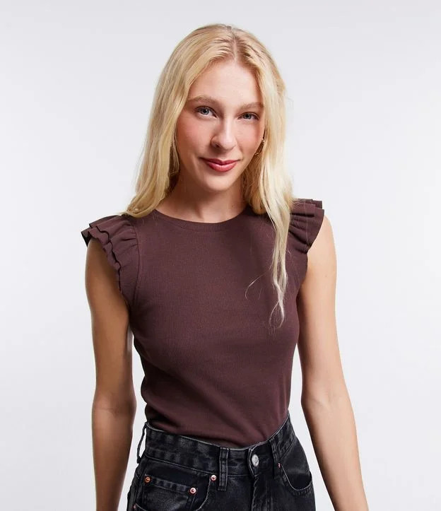 Blusa sem Manga em Ribana com Babadinhos Duplo na Cava Marrom | Renner (BR)