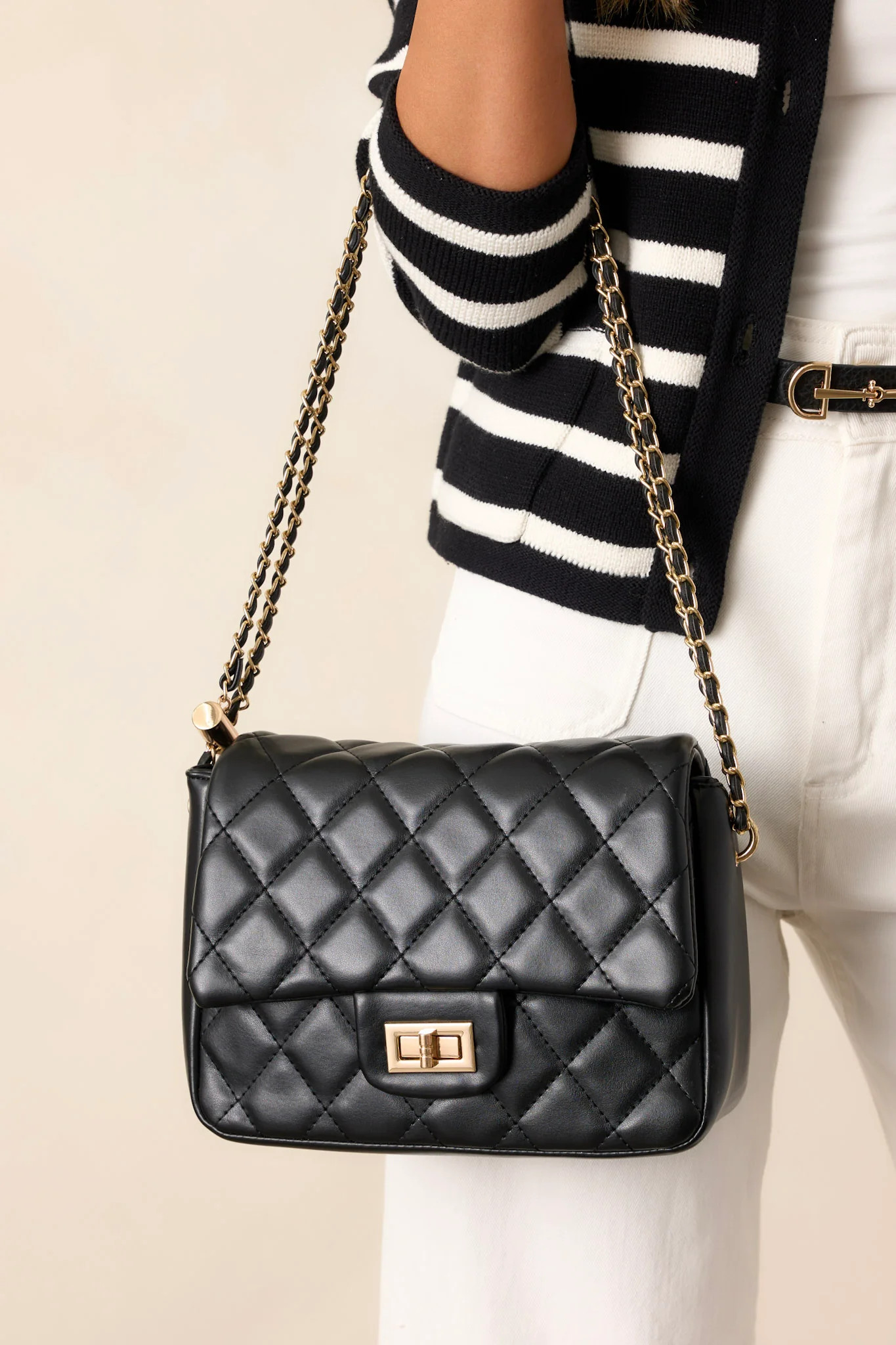 Everyday Pleasures Black Quilted Handbag | Red Dress