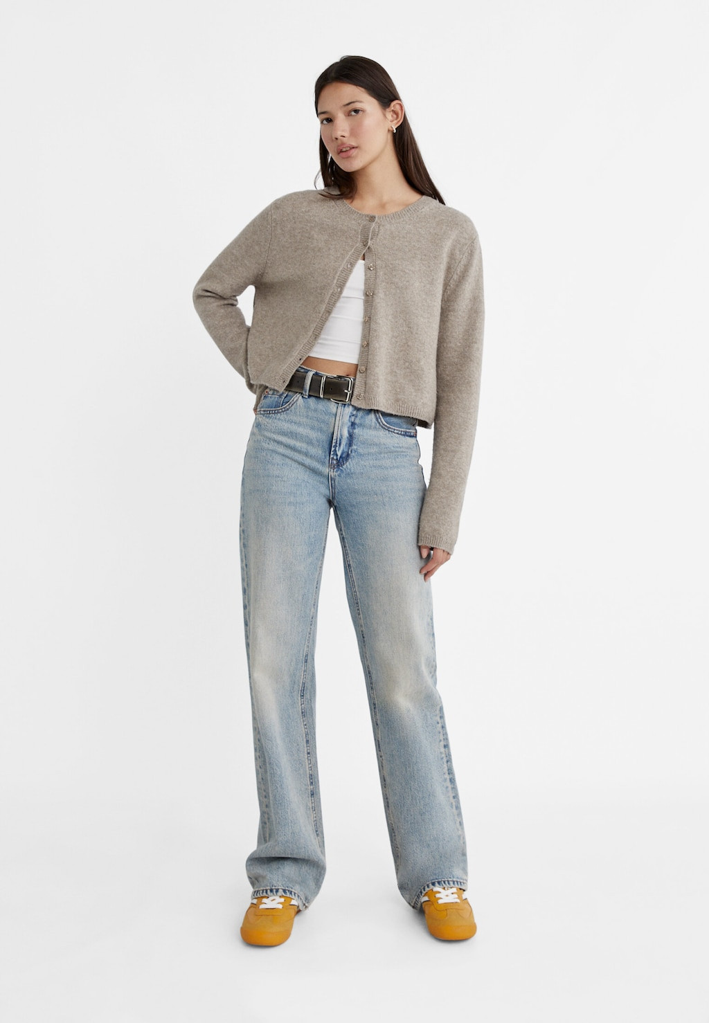 Soft-touch knit cardigan with buttons | Stradivarius (UK)