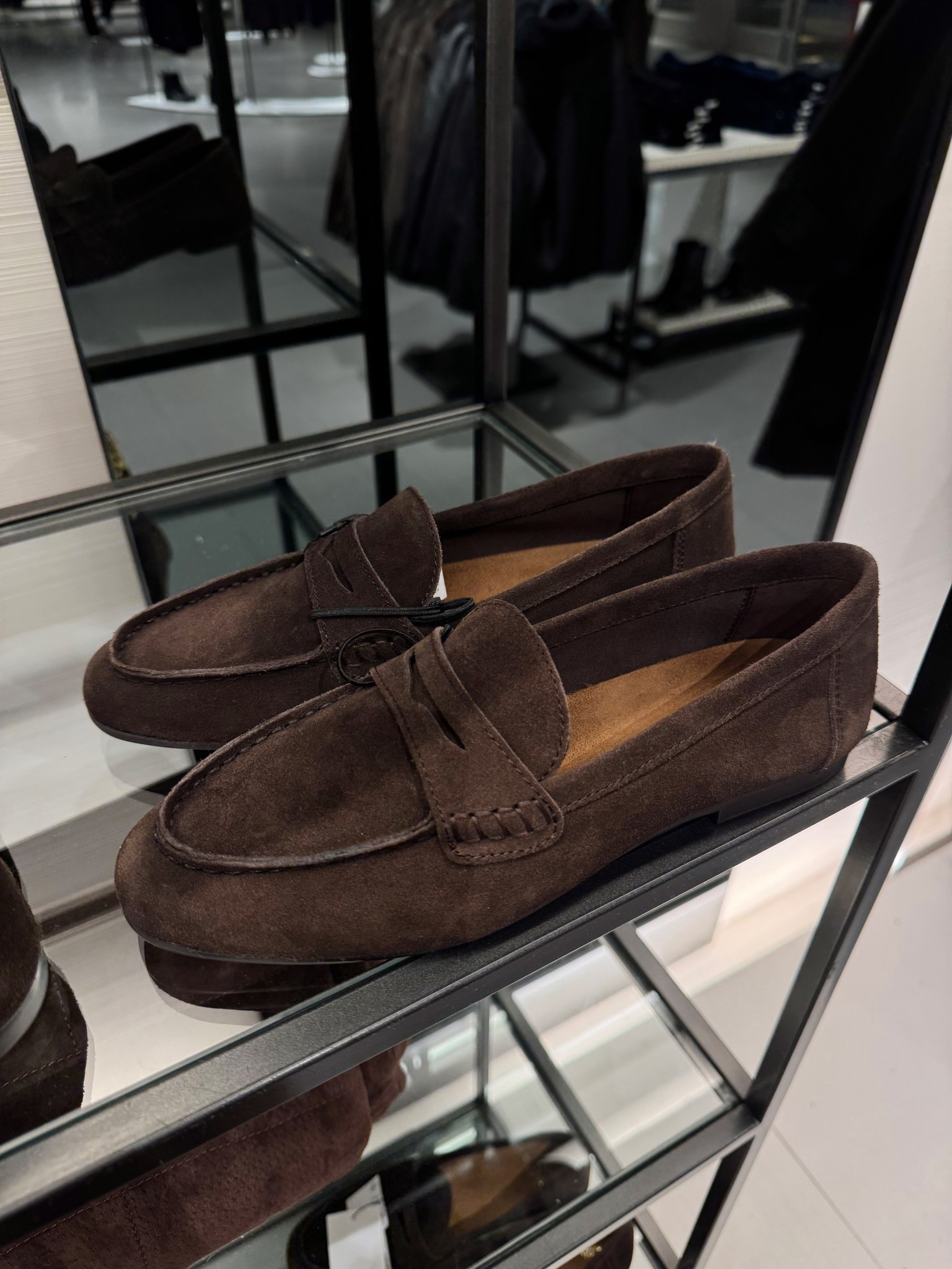 Loved these brown suede loafers at Zara!