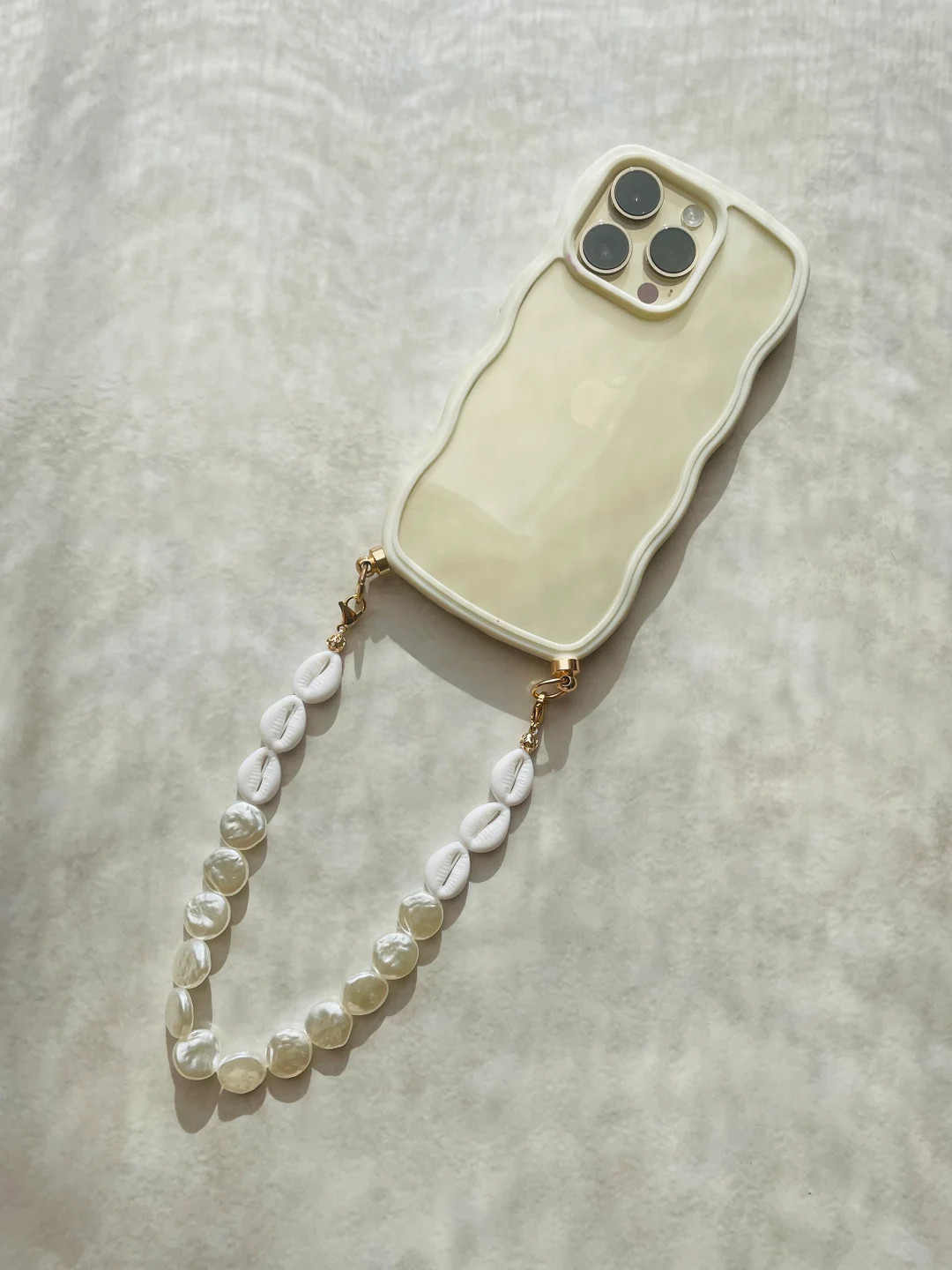 Wavy Case and Phone Jewel - iPhone - Case and Its Phone Jewel - Pearl Beads - White - Emily in Pa... | Etsy (US)