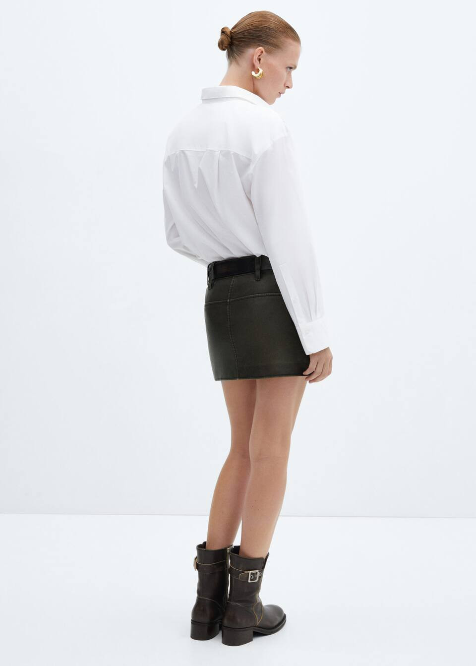 02468101214161820 | MANGO (US)