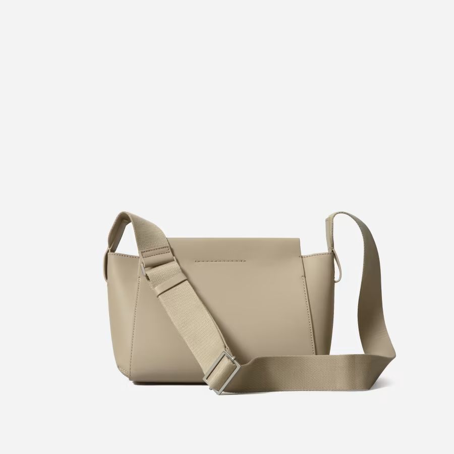 HomeWomenBags & BackpacksThe Mini Form Bag | Everlane