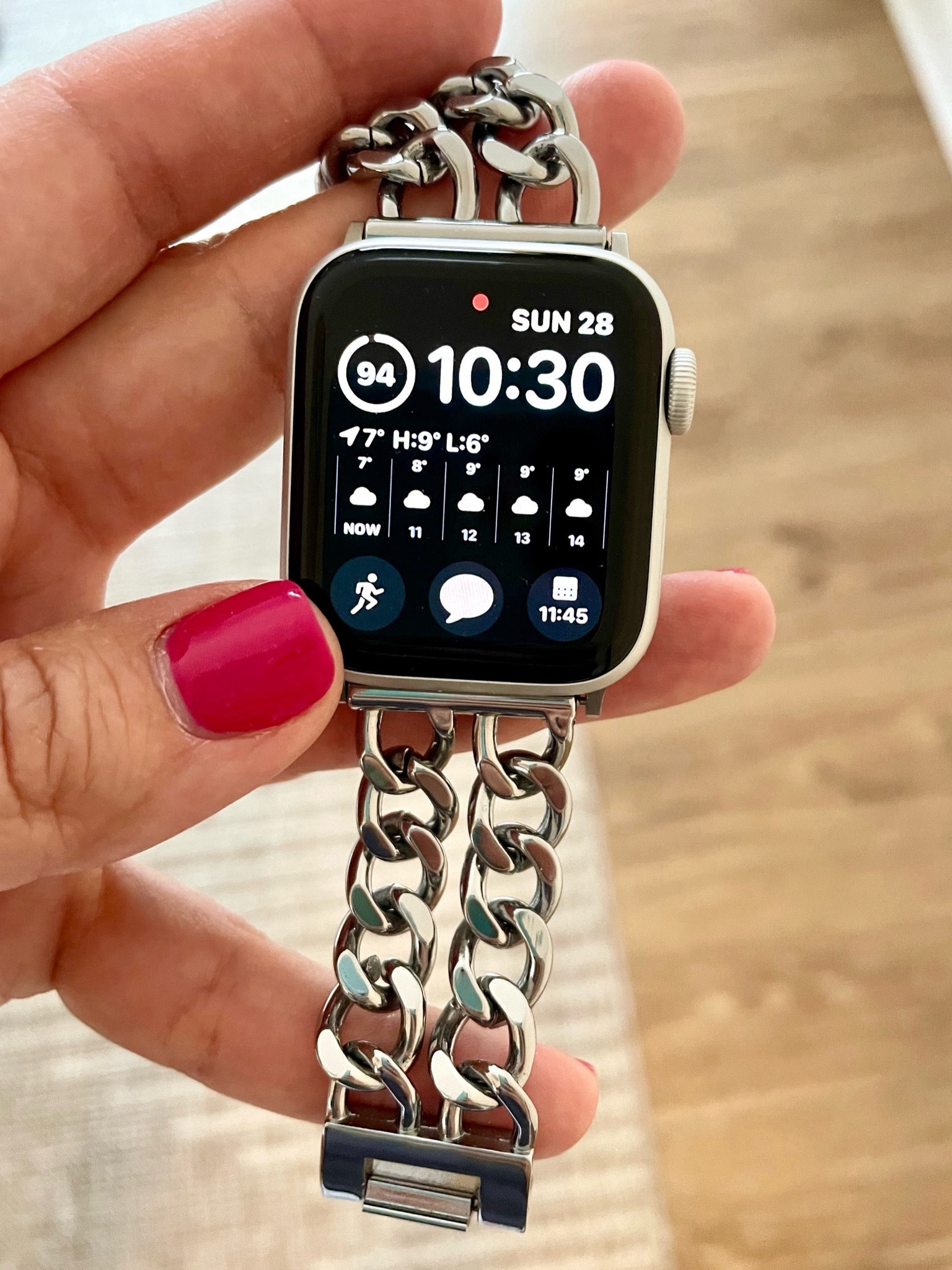 My favorite Apple Watch band 🫶🏻

#applewatch #applewatchband #smartwatch #myprettystraps #applewatchstrap #applewatchstand #watchband #applewatchcharger #applecharger3in1

#LTKstyletip #LTKfindsunder50 #LTKfitness