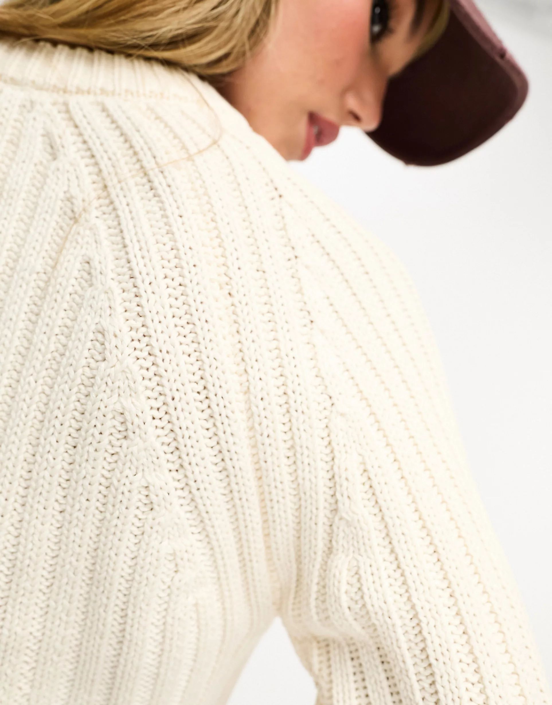 Miss Selfridge chunky rib fitted crop sweater in cream | ASOS (Global)