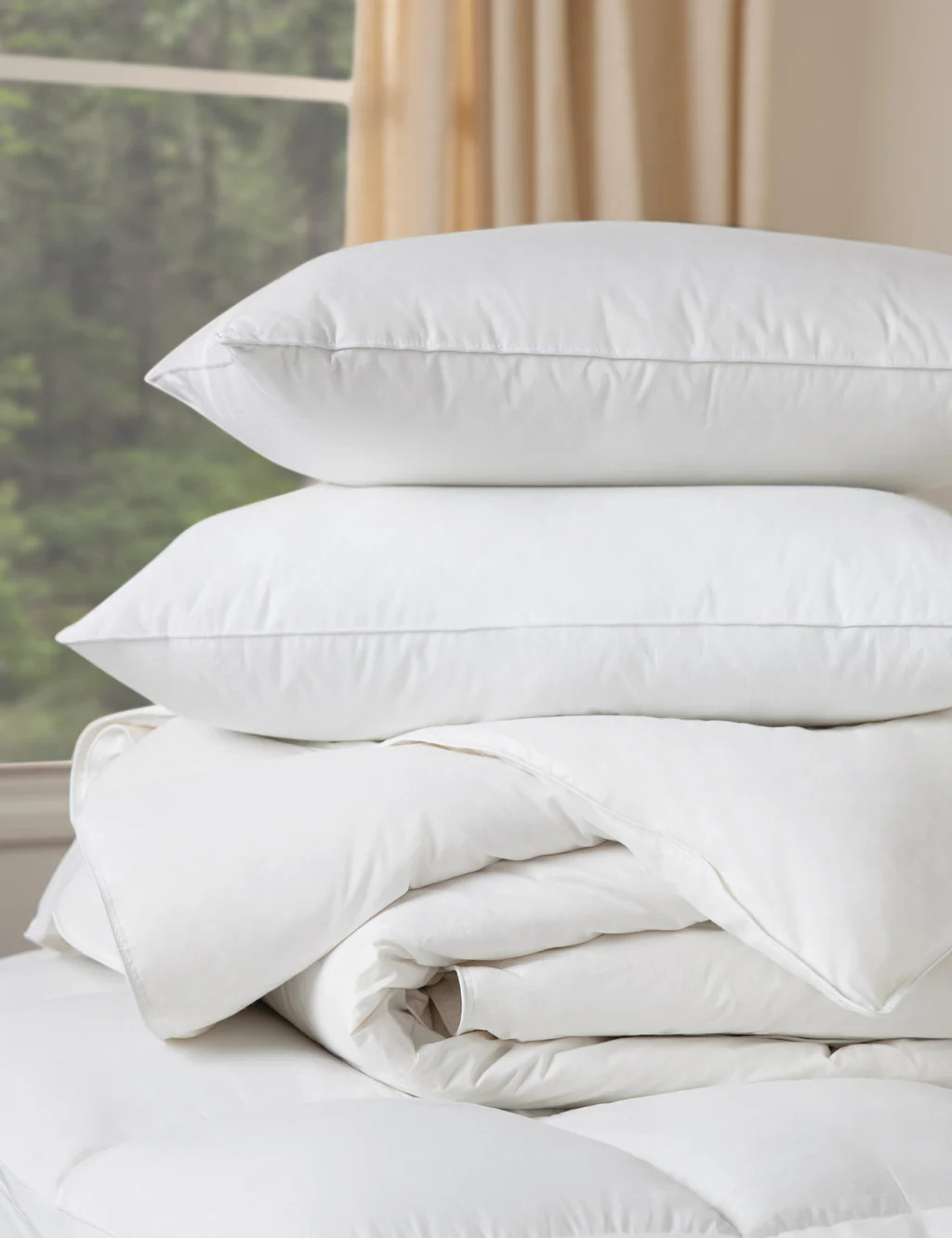 PrimaLoft® Down Alternative Pillow Insert | Lulu and Georgia 