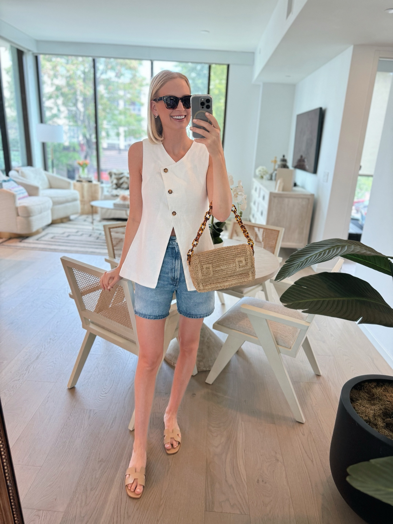 Today’s outfit! Wearing a small in the vest 🤍

#LTKFindsUnder100 #LTKStyleTip #LTKItBag