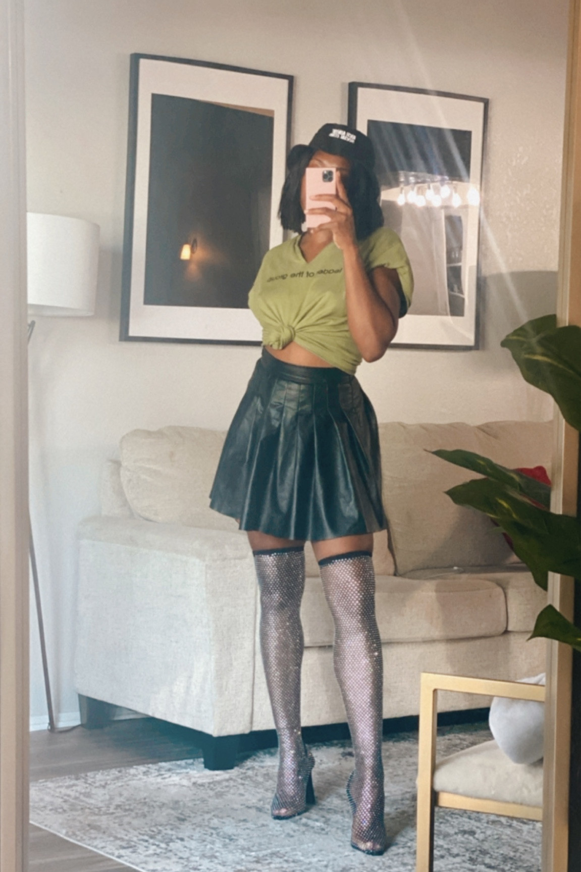 Night out or casual day when you’re doing the most. Love it either way! 