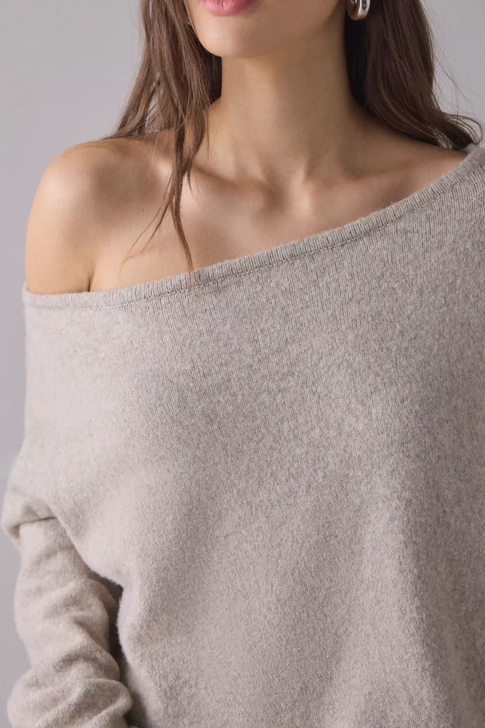UO Nola Oversized Off-The-Shoulder Sweater | Urban Outfitters (US and RoW)
