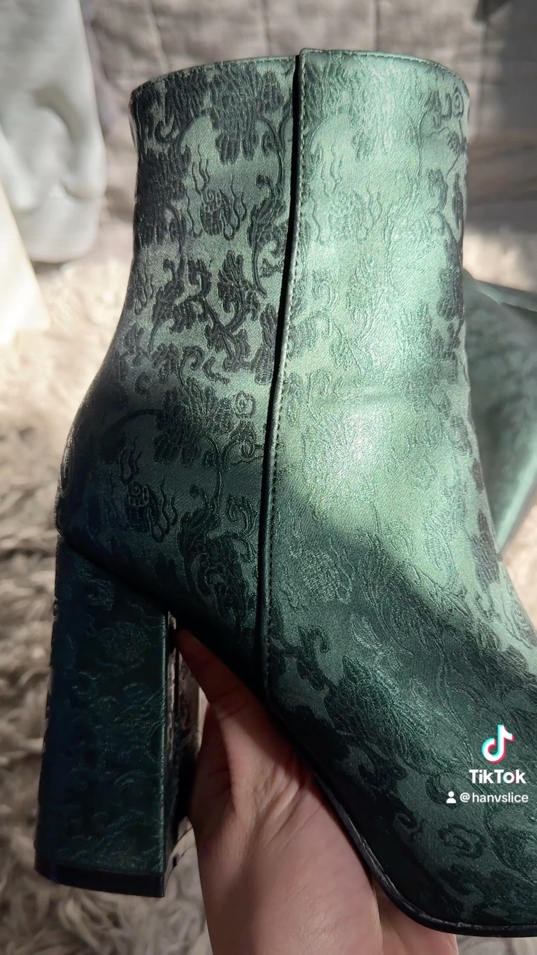 Fall Booties x Nordstrom

A collection of fall booties hand-selected from Nordstrom. Am I the only one going crazy over this crocodile / snake skin trend?? Because I LOVE it….







#fallfashion #nordstrom #booties #trending #tiktok #heels 

#LTKFindsUnder100 #LTKShoeCrush #LTKStyleTip