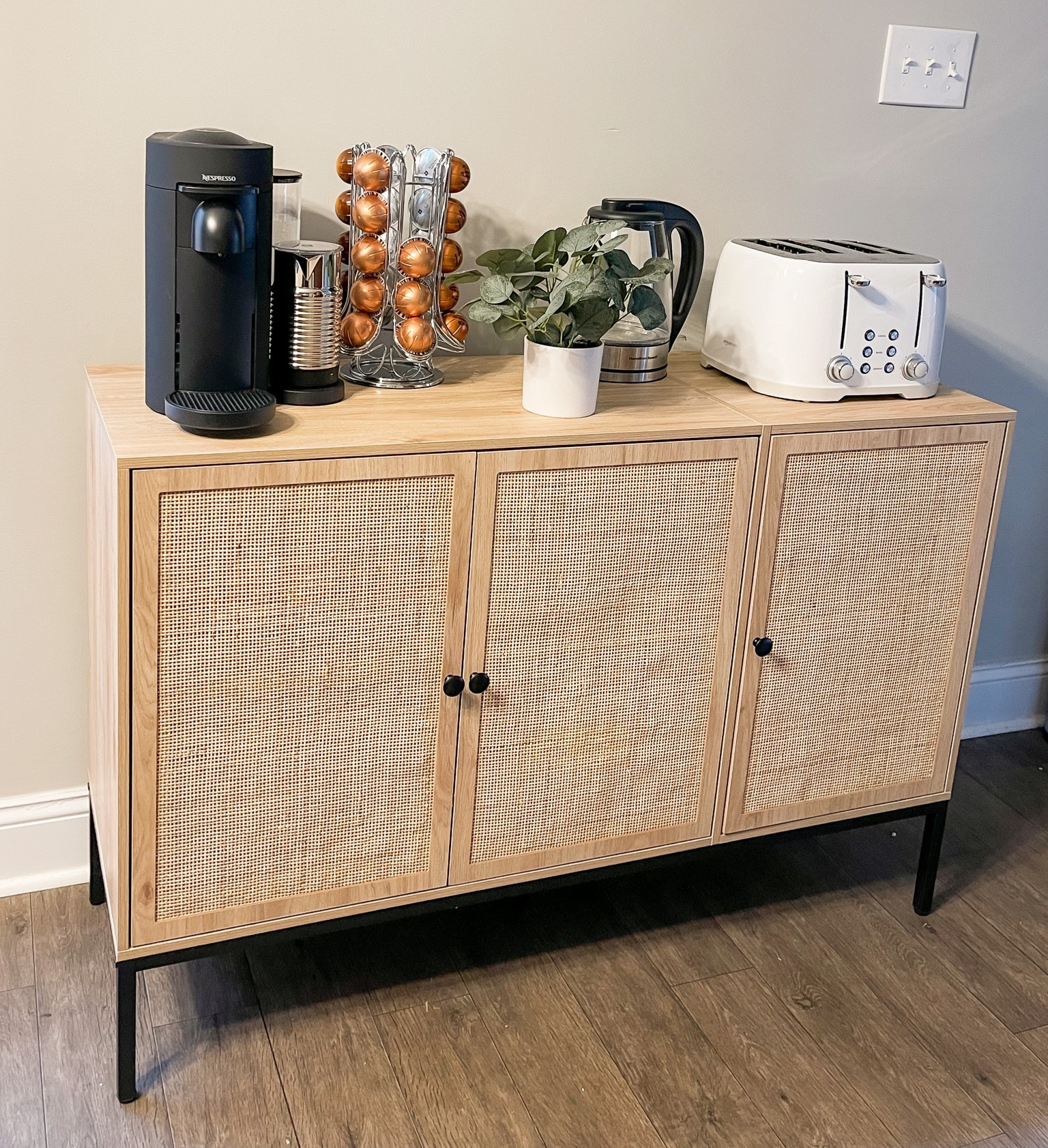 Coffee, coffee, coffee…. Who wants coffee 🙋🏻‍♀️

#LTKunder100 #LTKhome #LTKunder50