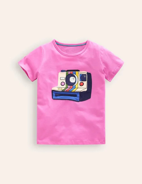 Peppiges T-Shirt mit Applikationen - Erdbeereis Polaroid | Boden DE | Boden DE