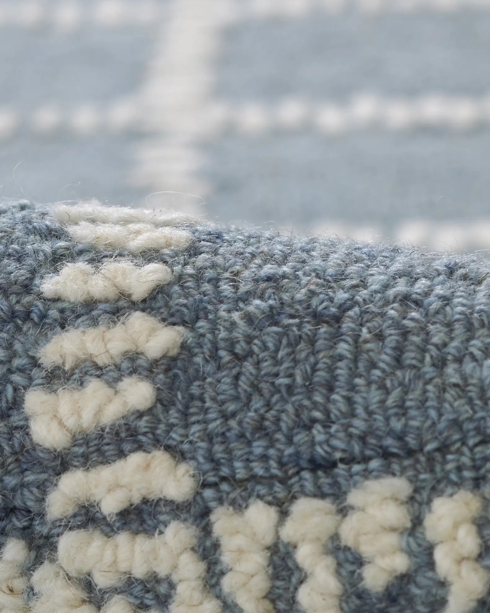 Amazing wool rug for a boys room! #woolrug