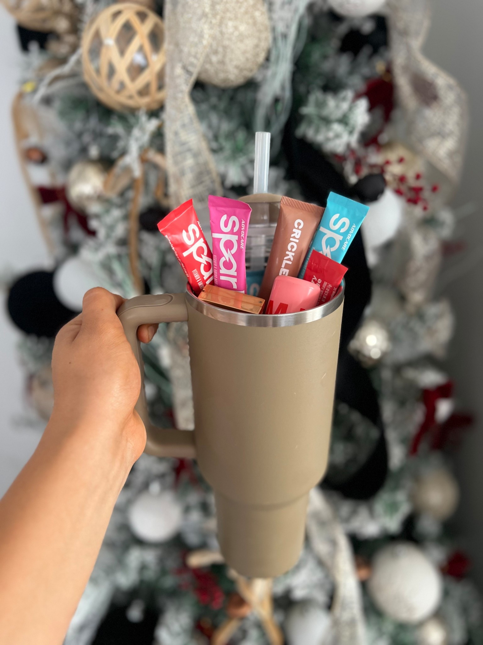 The perfect Christmas gift! #advocare #ad @advocare #spark

#LTKGiftGuide #LTKHoliday #LTKCyberWeek