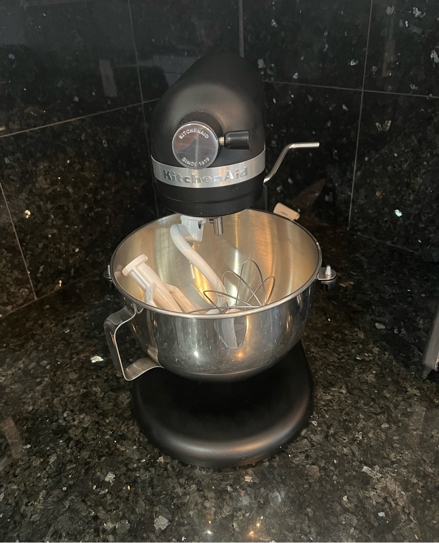 This KitchenAid Mixer is on super sale!  Limited quantities left.  
KitchenAid
Mixer
Small appliances 
Black Friday deals 

#LTKGiftGuide #LTKCyberWeek #LTKHoliday