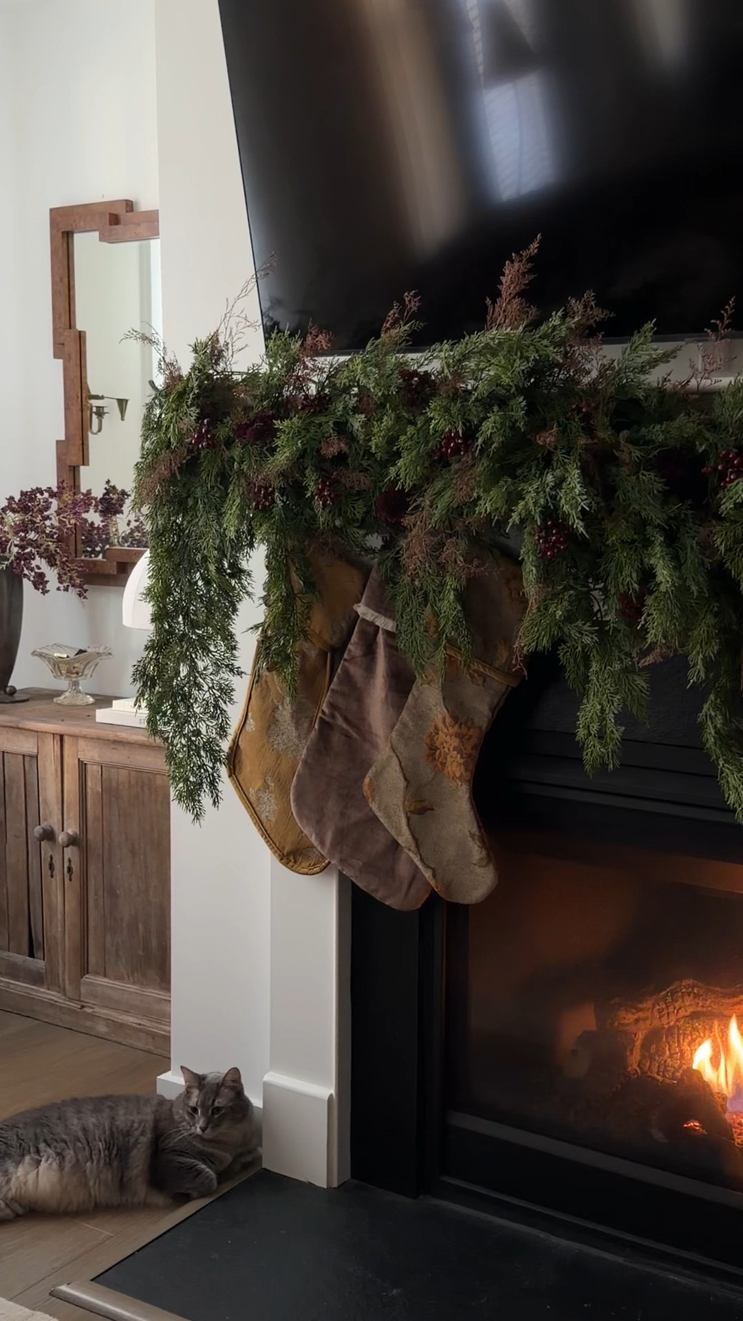 garland & stockings 

#LTKHoliday #LTKHome