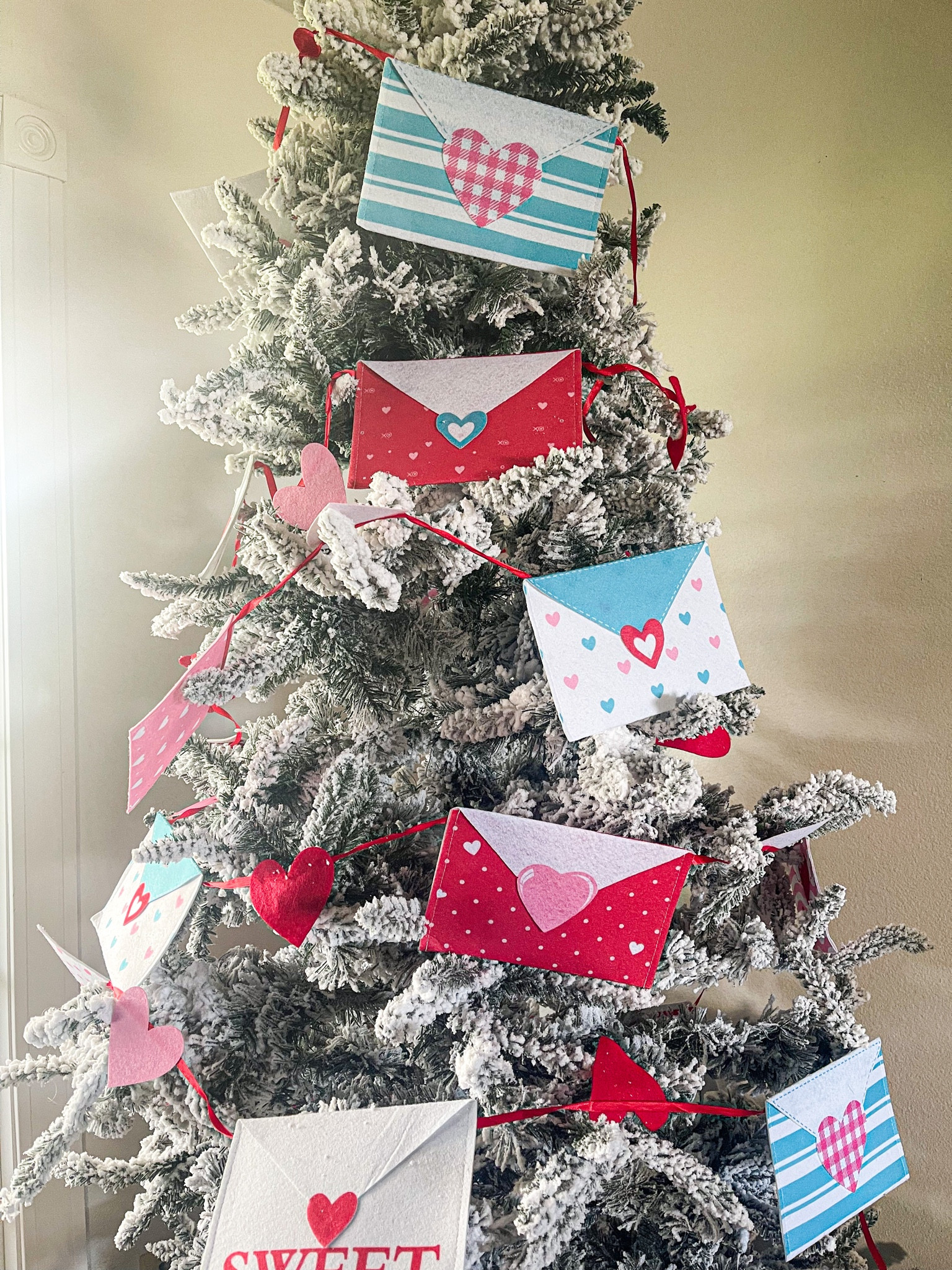 Valentine’s Day garland. Love notes garland. Cute Valentine’s Day garland for flocked tree. Valentine’s Day garland for mantel. Valentine’s Day garland for classroom. Amazon home. Amazon Valentine’s Day decor. ❤️💗❤️🌲 

#LTKSeasonal #LTKunder50 #LTKhome