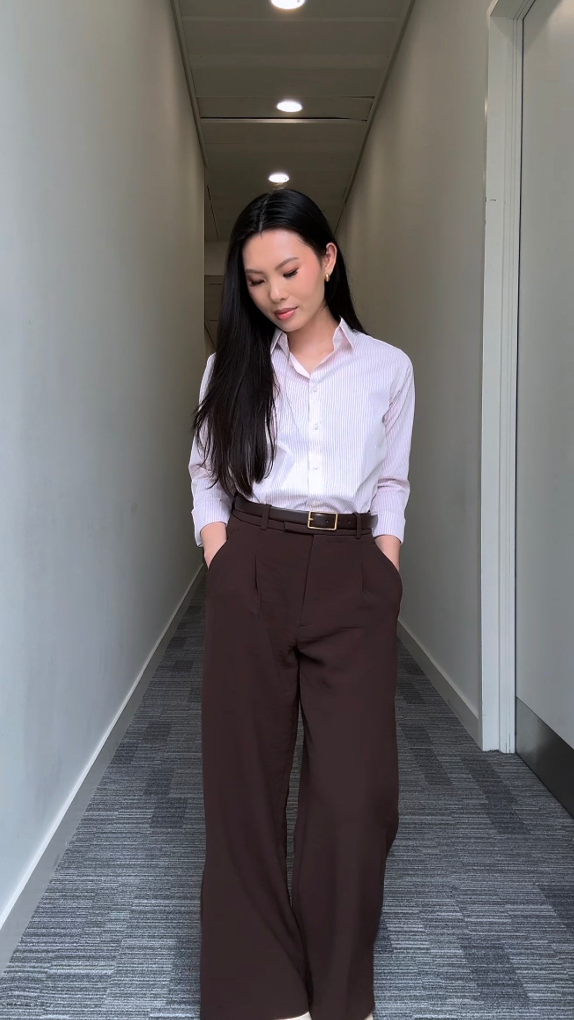 Pink shirt • XXS
Brown trousers • w23 short

#LTKuk #LTKeurope #LTKworkwear