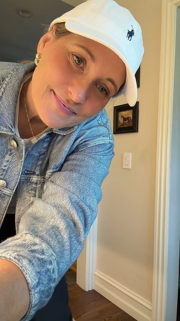 Headed back to the hospital and here is what I’m wearing to be comfy and cozy because it could be a long day. Thank you for all the sweet messages. XO

#LTKootd #LTKdayinmylife #LTKOver40