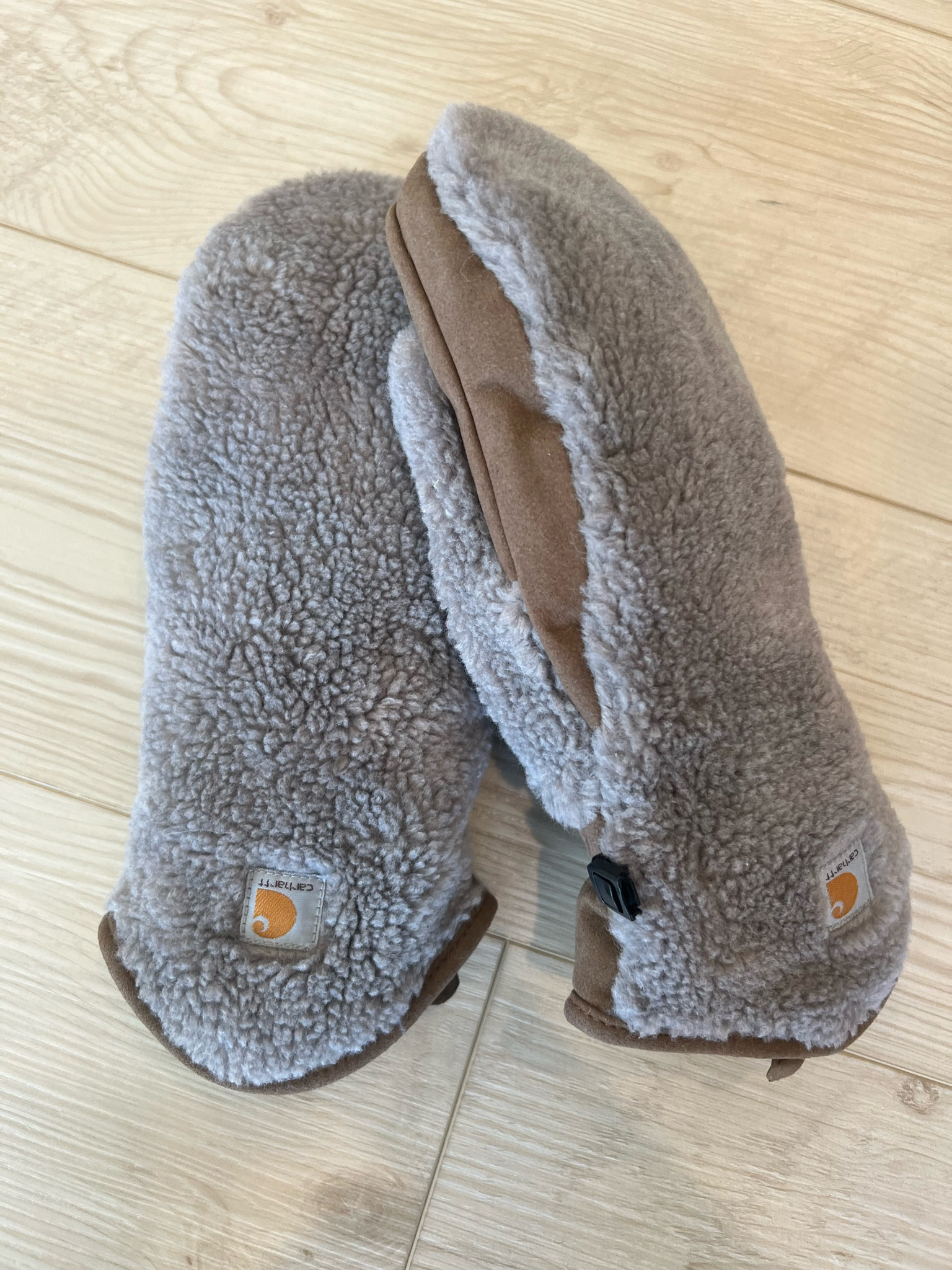 Sherpa women’s Carhartt Gloves/ mittens. Neutral, winter gloves. 

#LTKfindsunder50 #LTKSeasonal #LTKGiftGuide