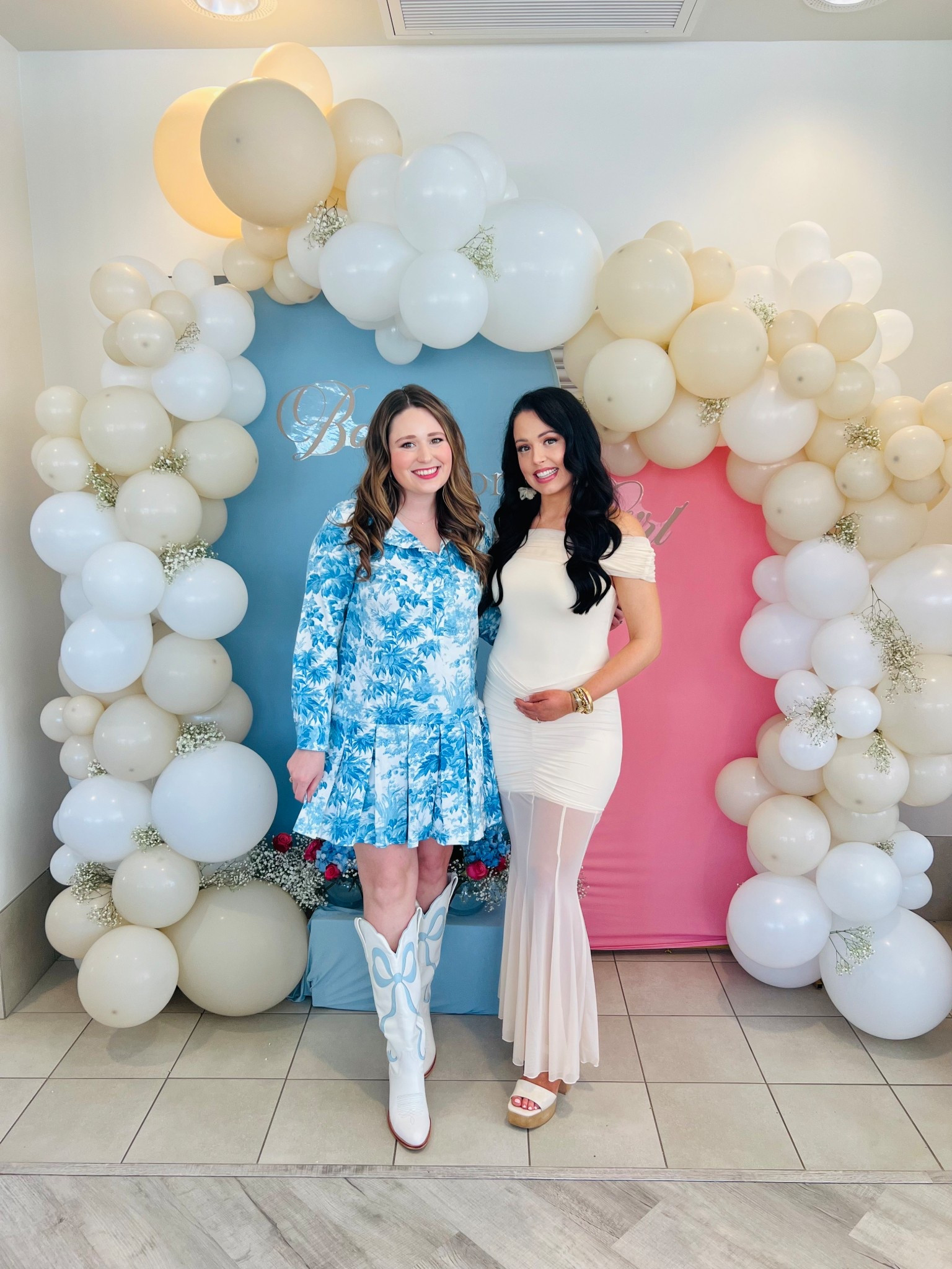 Gender reveal outfits!! 🩷🩵

Loved wearing this blue and white dress with white and blue bow boots for my friend Caroline’s gender reveal! 🩵🤍 And I guessed right, it’s a boy! 

My dress runs big, I’m wearing size M! 

#LTKStyleTip #LTKParties #LTKBaby