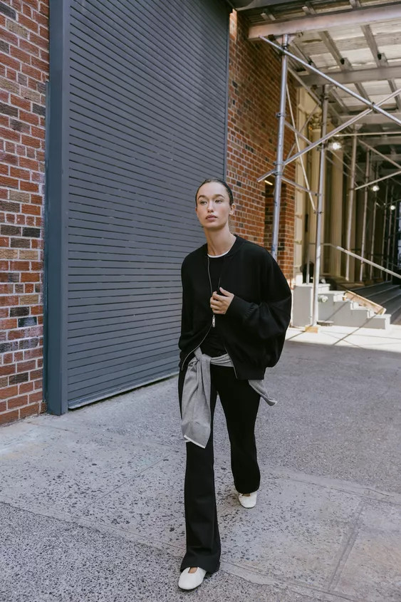 INTERLOCK FLARE PANTS | Zara US