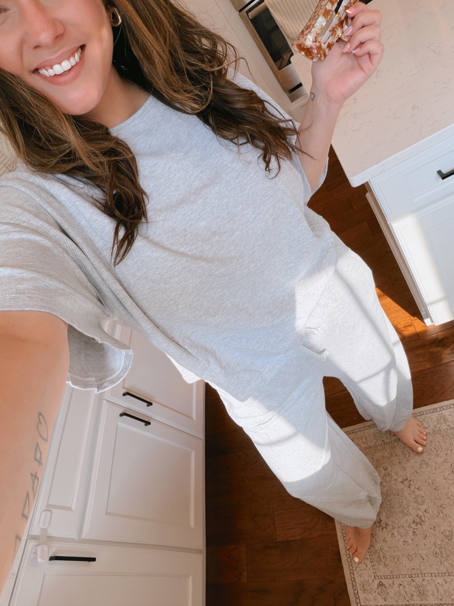 The PERFECT waffle knit set.. this is now my 3rd color in it.. I’m obsessed and it’s currently 30% off!! I wear a large

#LTKootd #LTKmomlife #LTKMidsize
