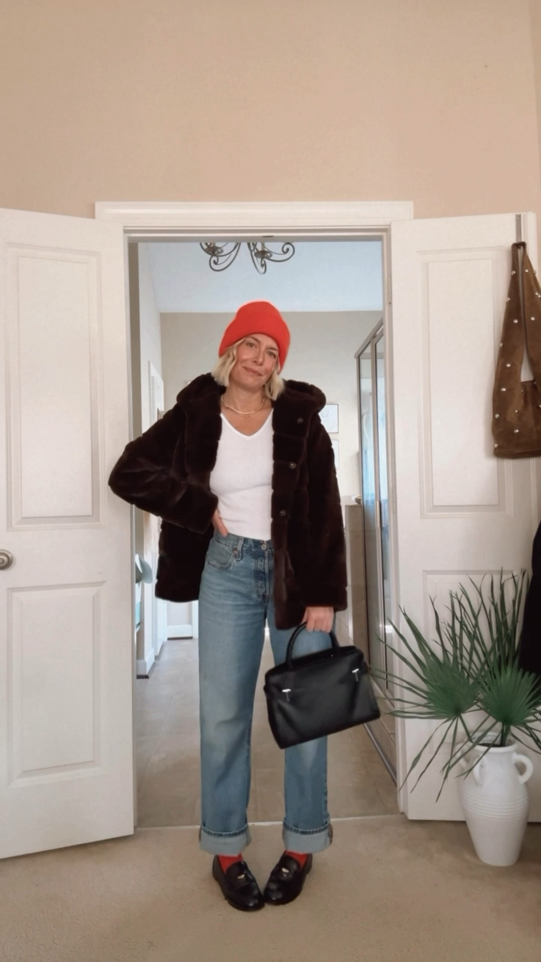 12 Days of Holiday Fits: Day 8 🐻✨❤️

Code: AMY20 for 20% of the fur coatt

#LTKStyleTip #LTKSeasonal #LTKHoliday