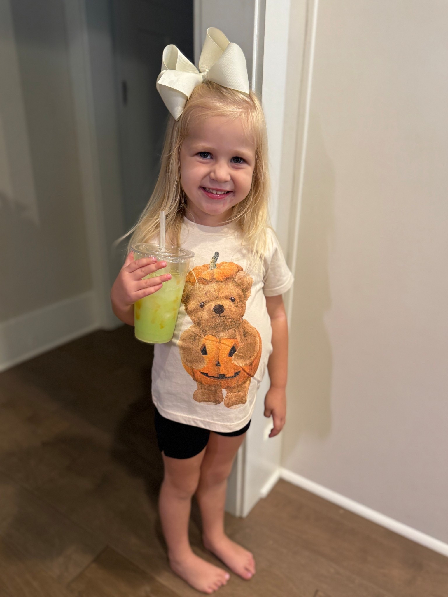 The cutest pumpkin teddy tee for the toddlers🧸

#LTKKids #LTKBaby #LTKFindsUnder50