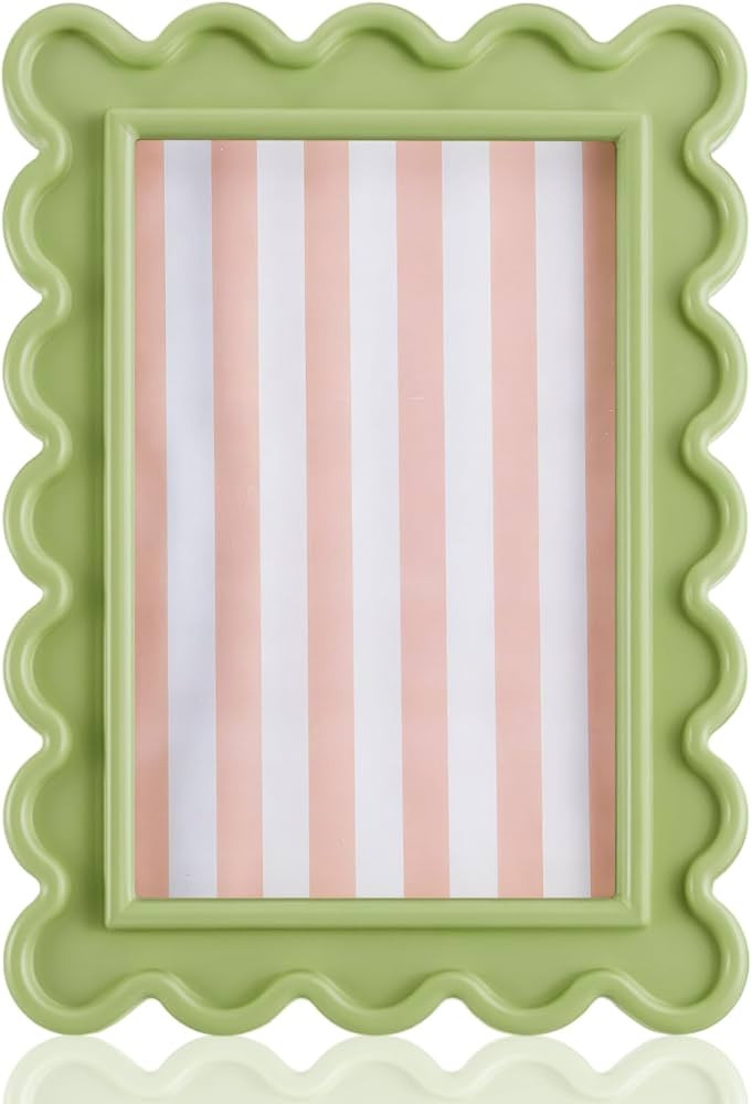 AceOrbit 4x6 Inches Light Green Flower Wavy Scalloped Picture Frame Cute Wavy Edge Wooden Real Gl... | Amazon (US)