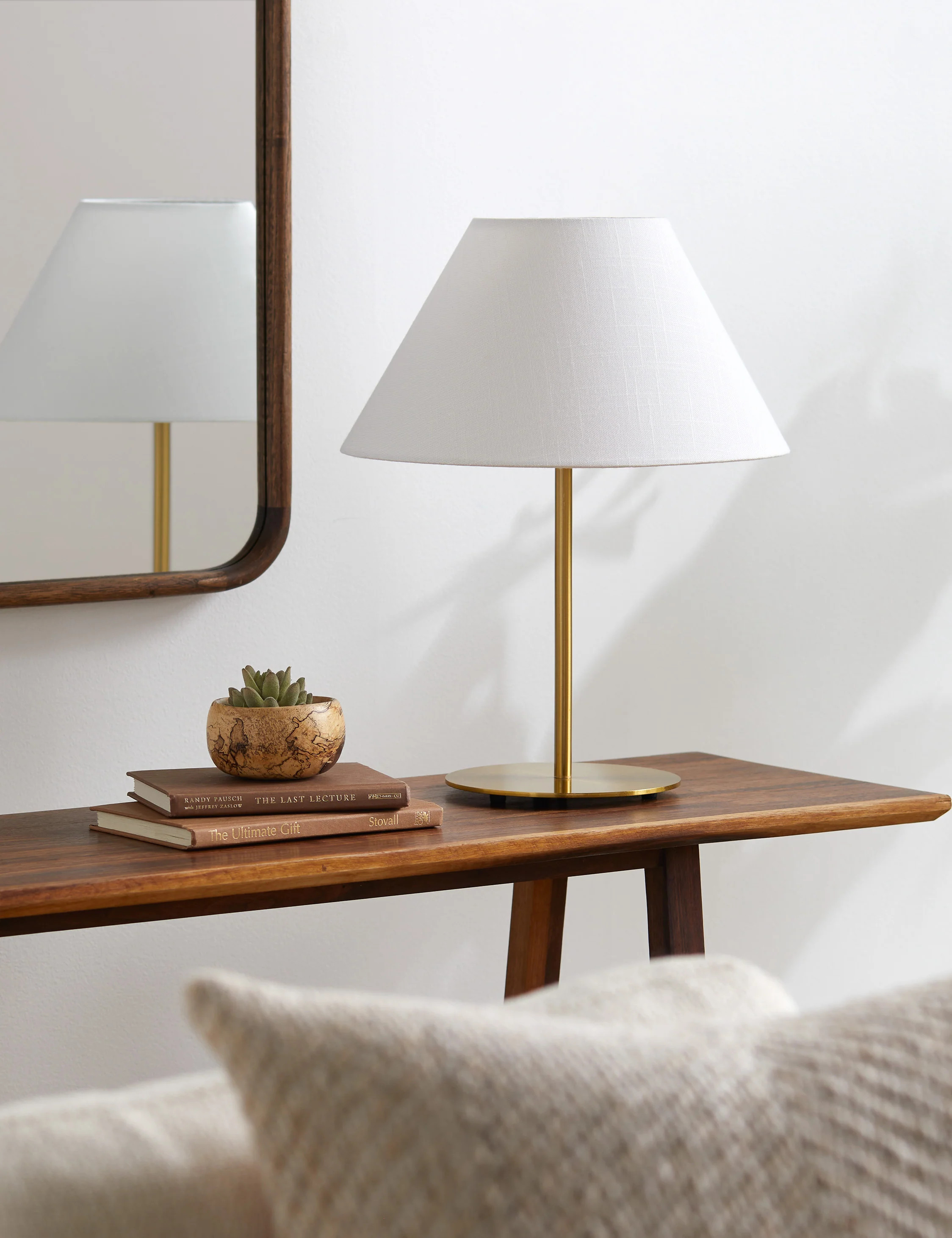 Sindre Table Lamp | Lulu and Georgia 