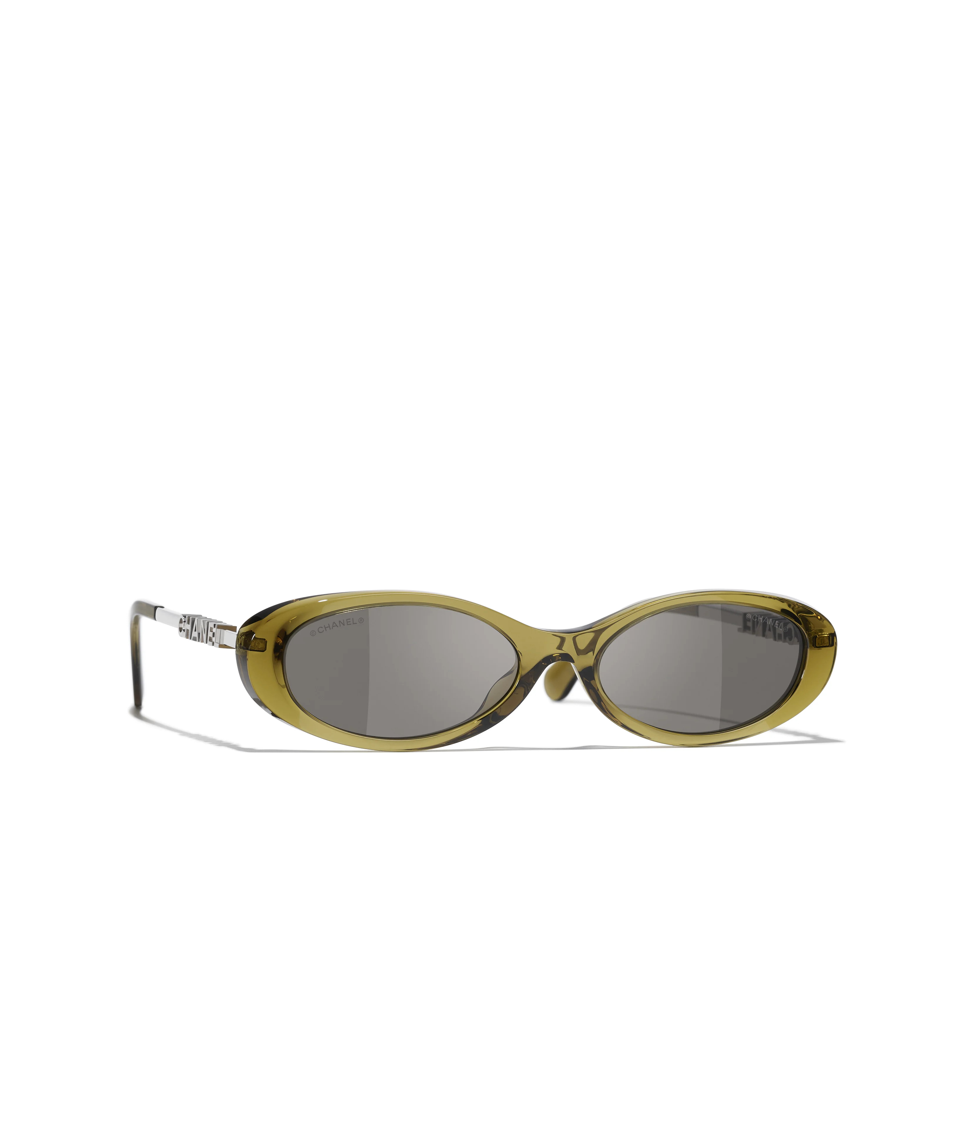 #hash-Rad4r5d6{object-fit: contain;
		aspect-ratio: auto;
		object-position: center;}

		@media o... | Chanel, Inc. (US)