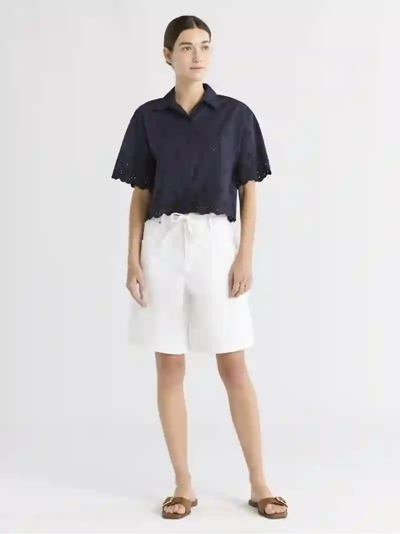 Free Assembly Women's and Women's Plus Cropped Cotton Eyelet Shirt, Sizes XS-4X | Walmart (US)