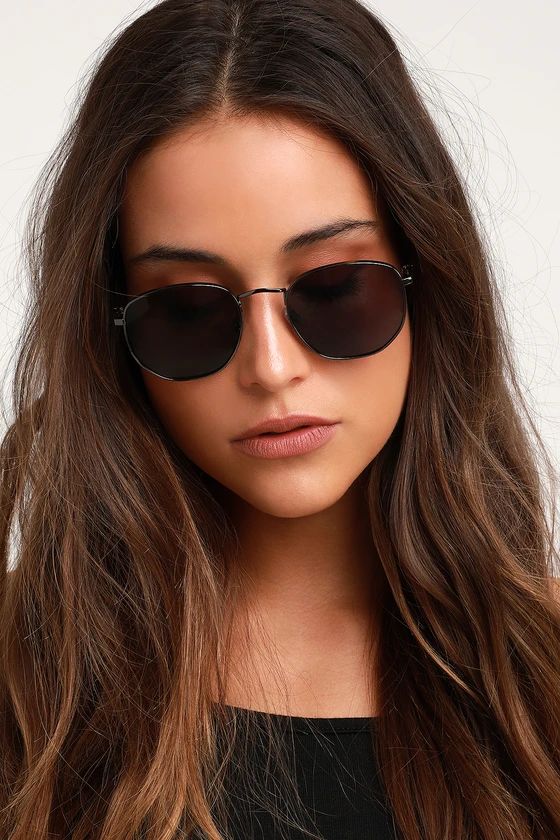 Mercenary Gunmetal Round Sunglasses | Lulus (US)