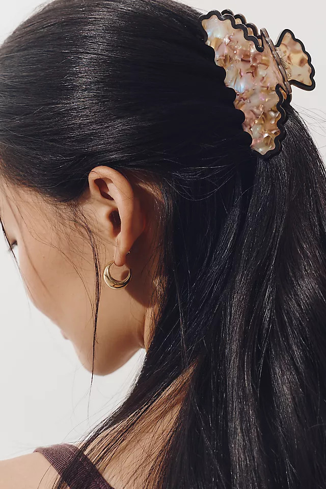 Textured Scalloped Claw Clip | Anthropologie (US)
