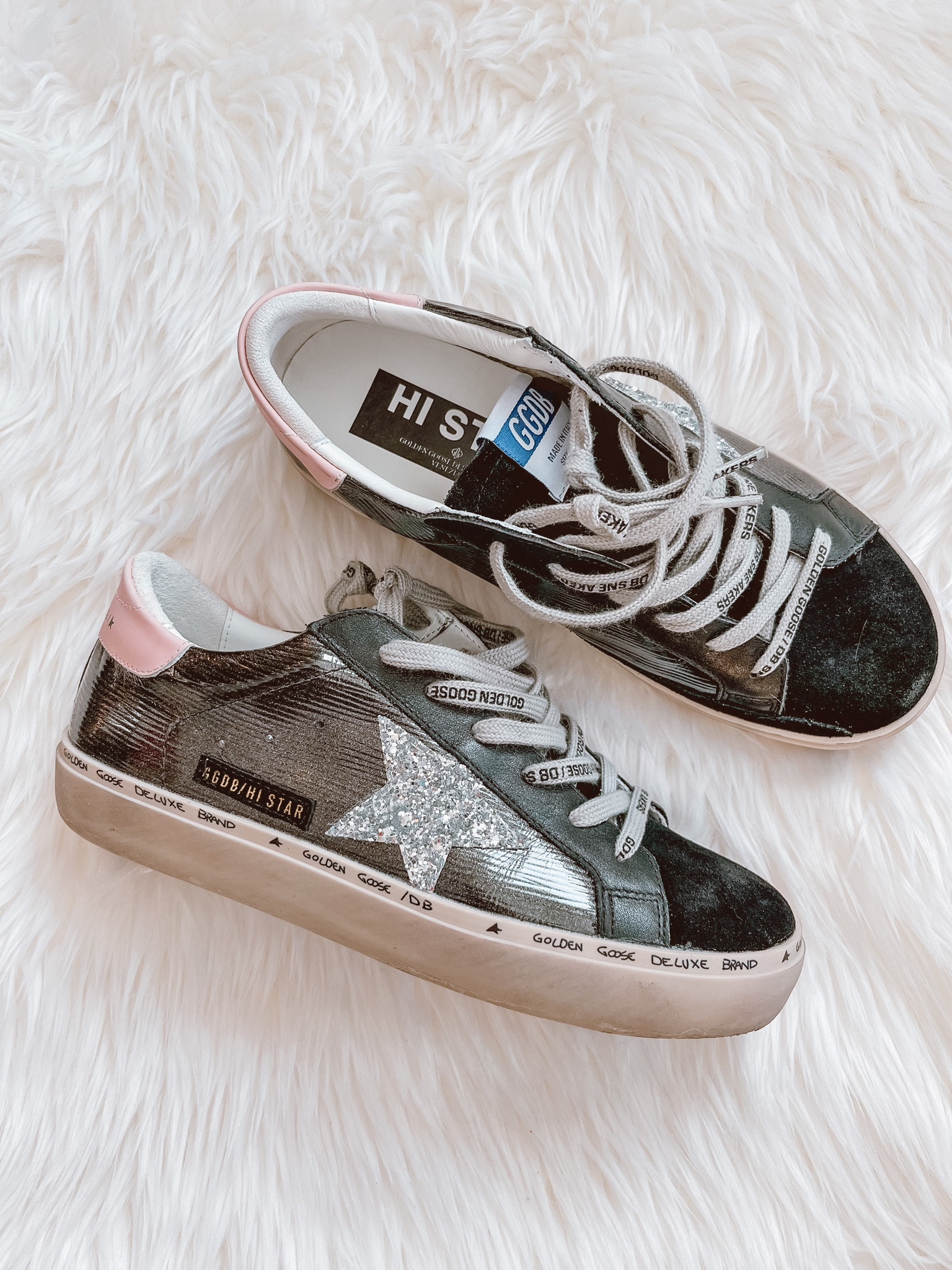These needed their own post on the feed…😍

#LTKshoecrush #LTKsalealert #LTKstyletip