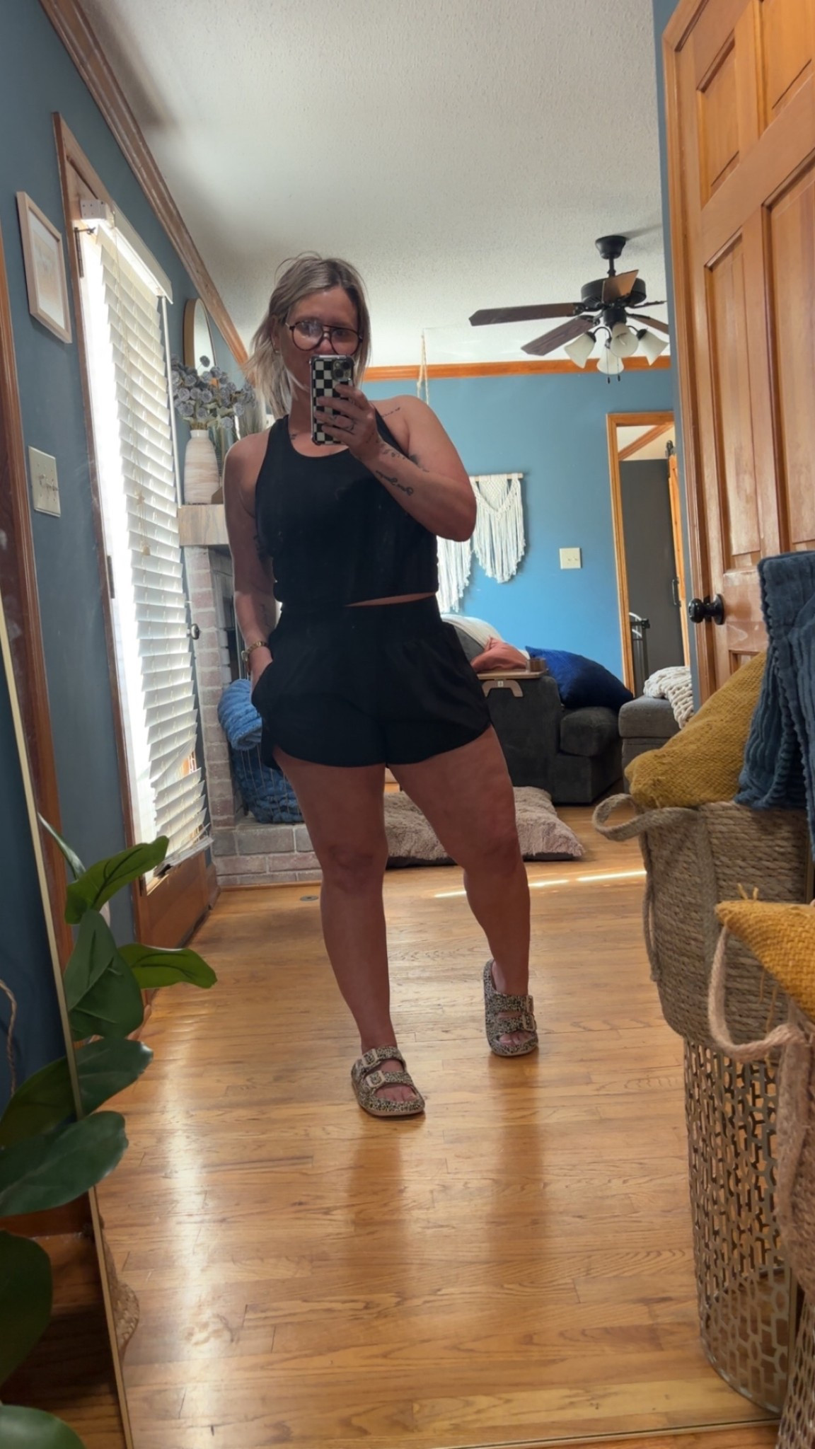 This tank and shorts is what I basically live in whe it’s hot!
These shorts are perfect for my thick thigh girlies!
Shorts: Medium 
Tank: Largee

#LTKActive #LTKMidsize #LTKootd