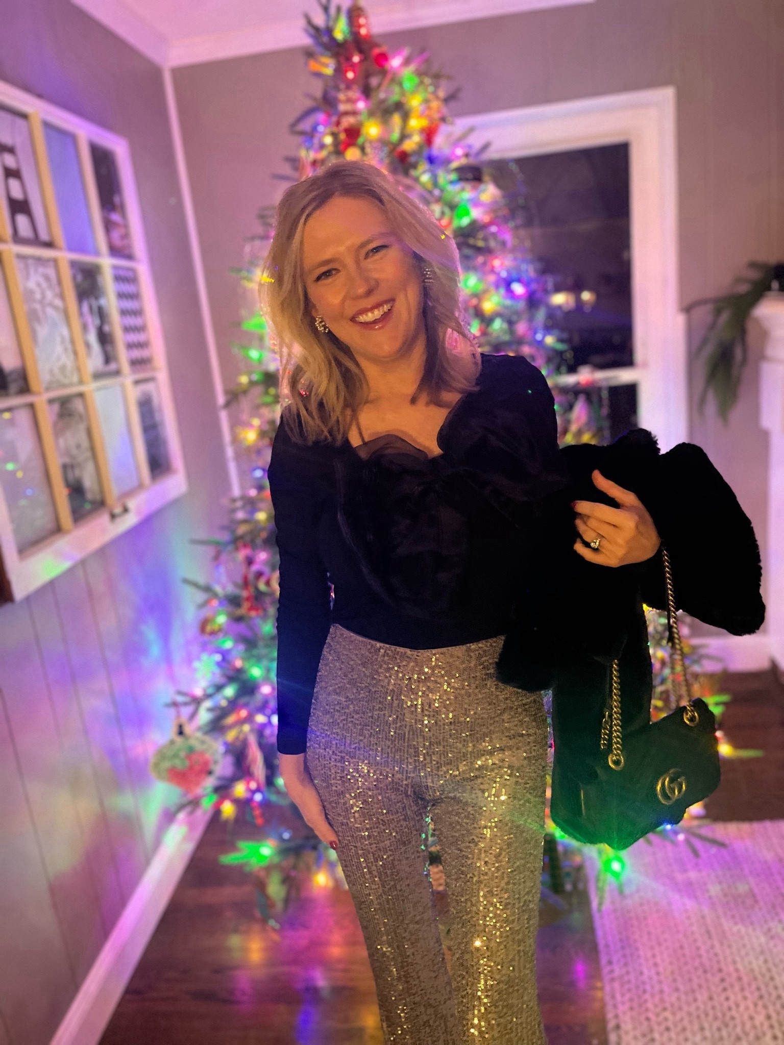 Sequin pants! 

#LTKfindsunder50 #LTKSeasonal #LTKparties